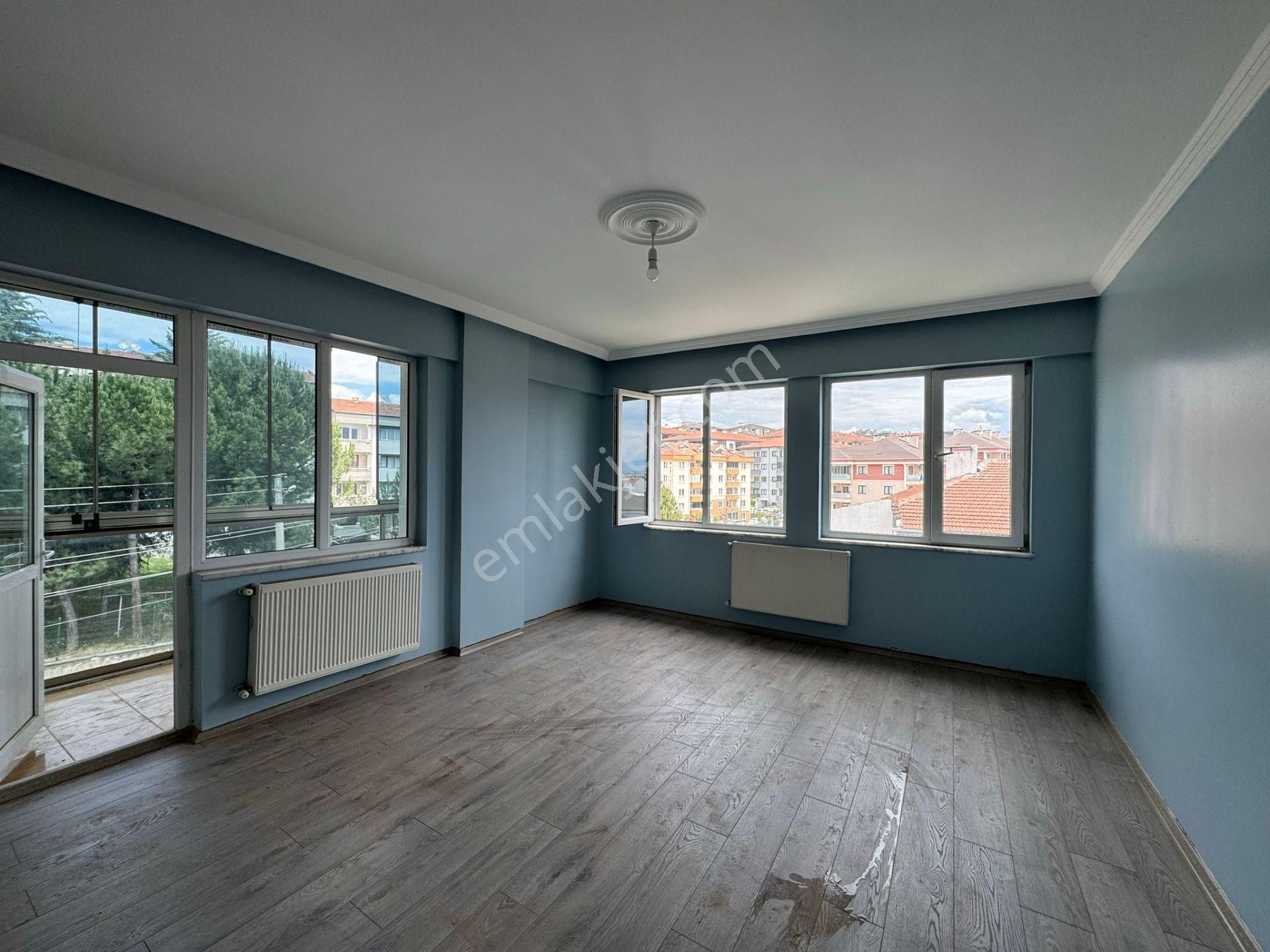 Aydınlık Emlak'tan Alanyurt'ta Satılık 200 Metre² Dubleks Daire