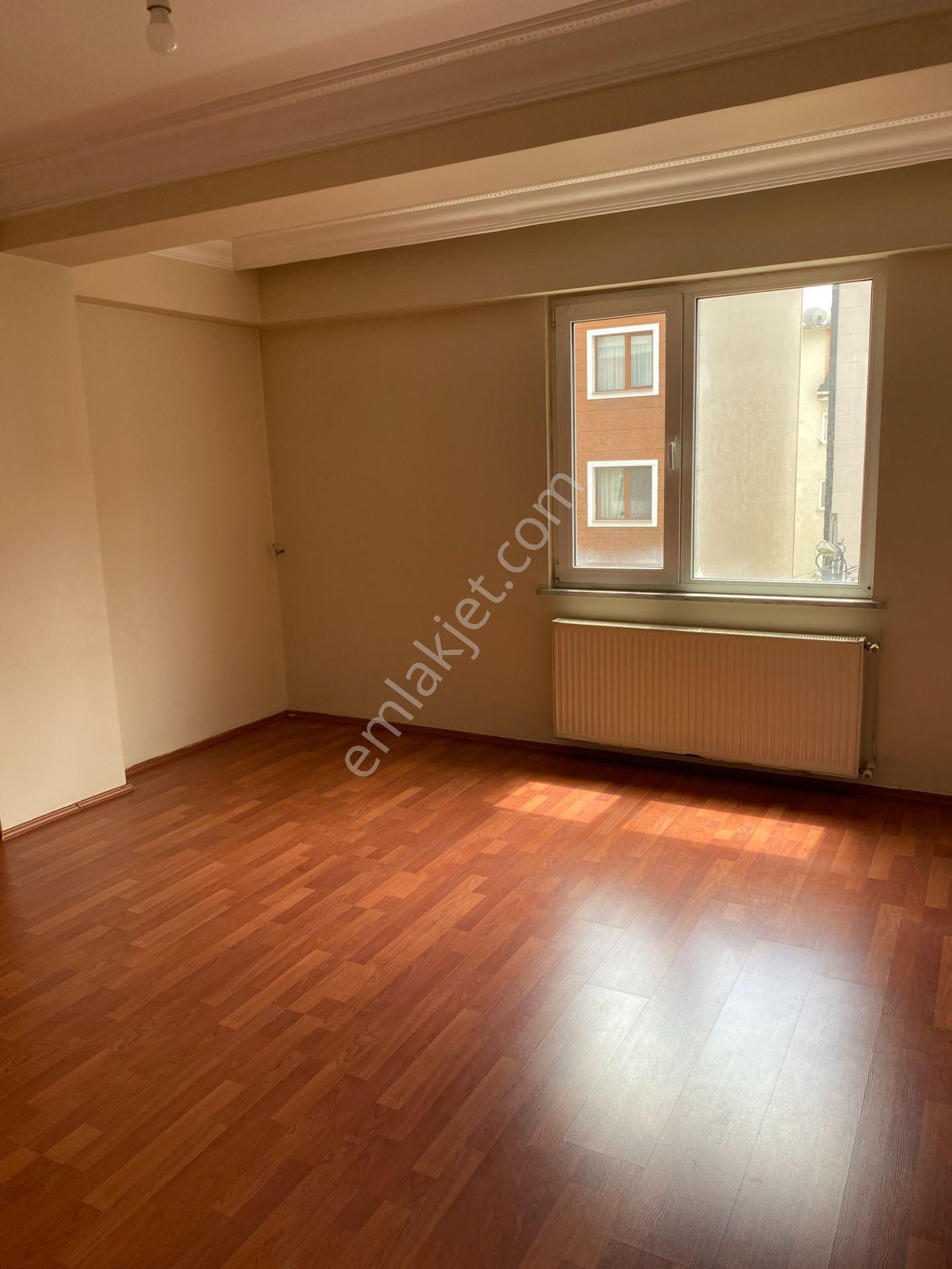 Kiralık İkbal Caddesi Türbe Sokak Daire - Görsel 2