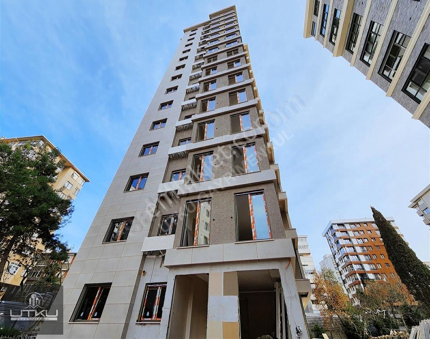 Suadiye'de 2025 Mart Teslim 1+1 Kısmi Deniz Manzaralı
