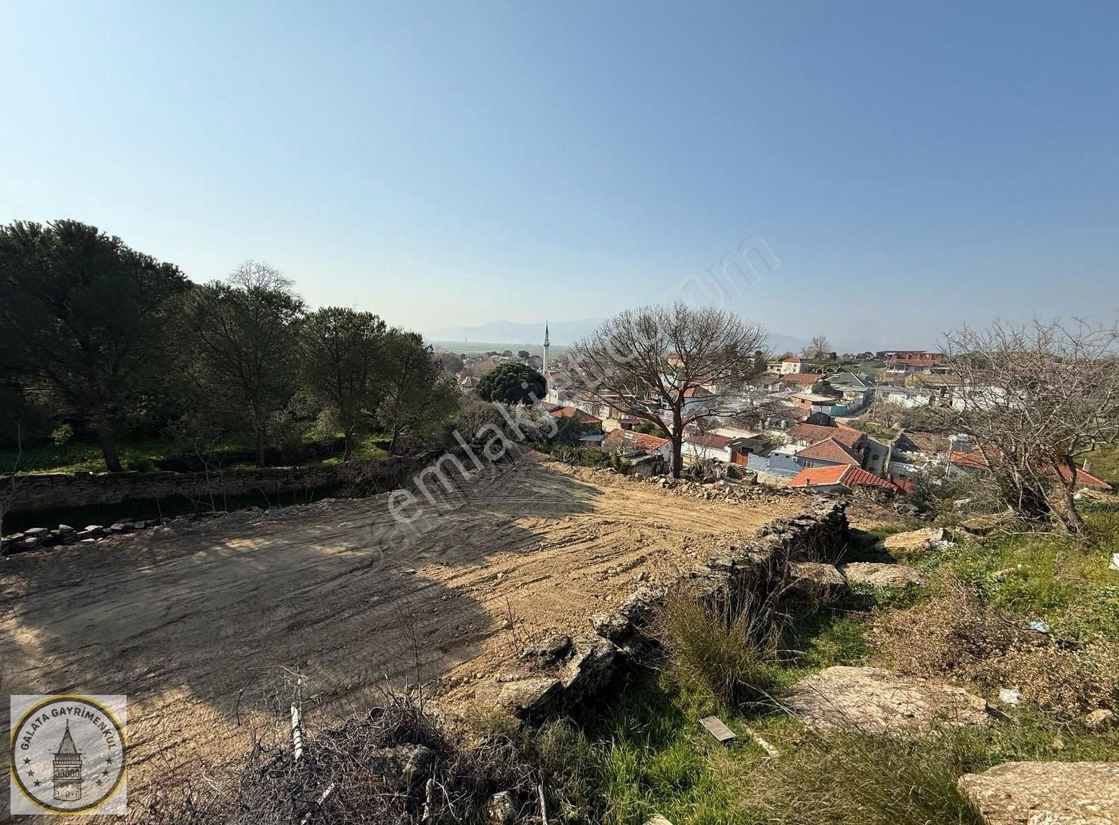 Koçarlı Kasaplar Mah De Acil Satılık 845 M² 2 Kat İmarli Arsa