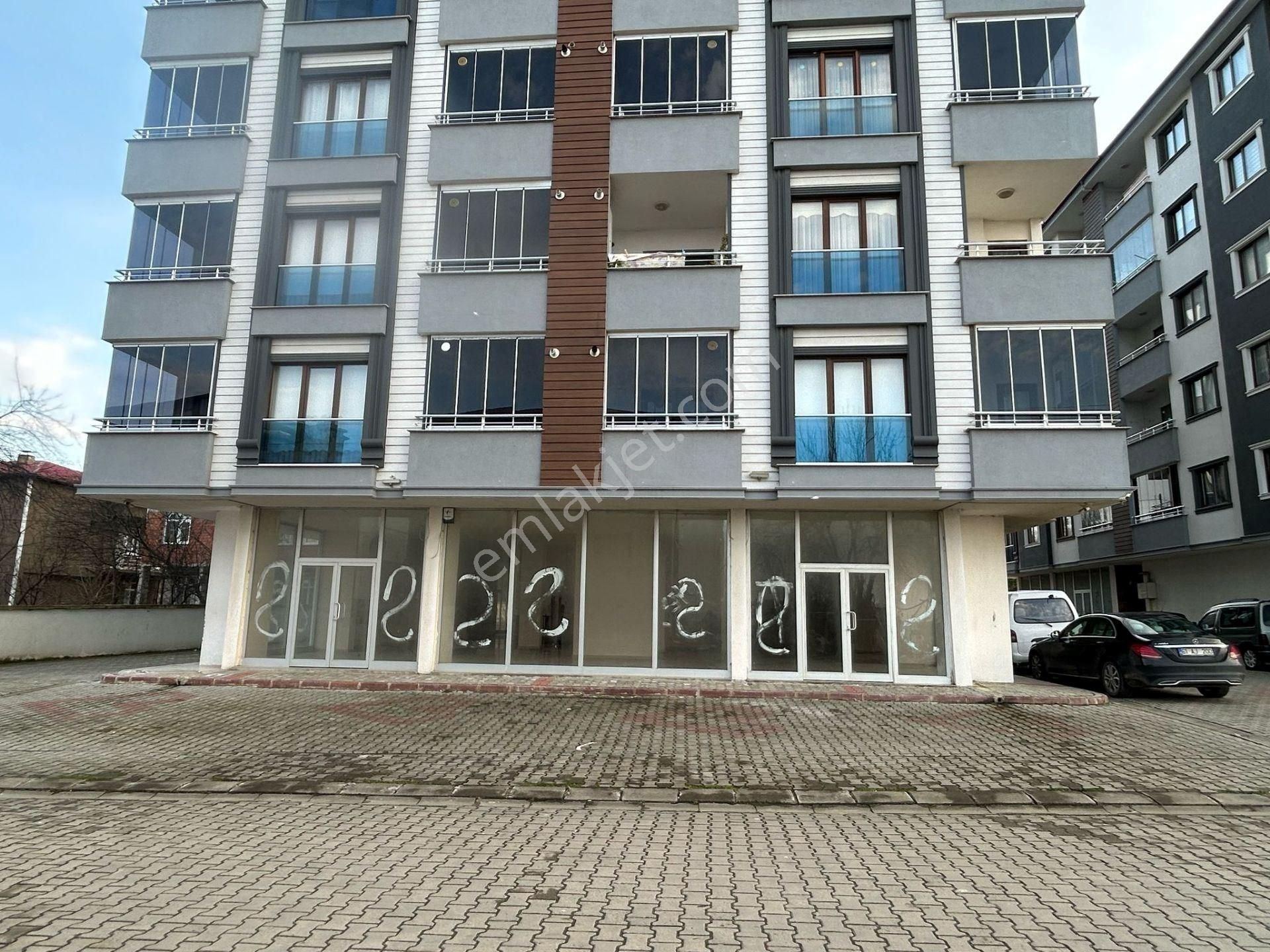 Trabzon Arsin Şenkaya Mah 310m2 Dükkan