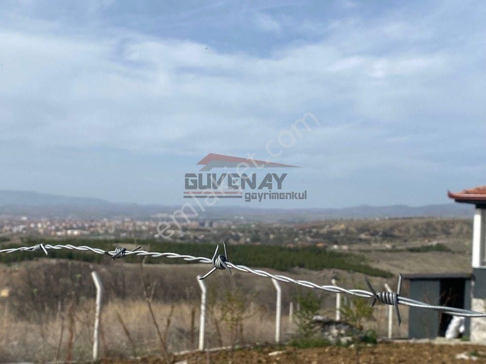 Güvenay - Çorum Kazıklıkaya Mevki 500 M² Satılık Evi Olan Hobi Bahçesi