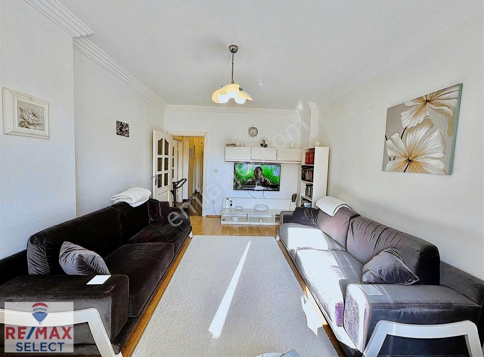 Florya Üstündağ Evlerinde 2000 Yapımı 4+1 Satılık Ara Kat Daire - Görsel 10