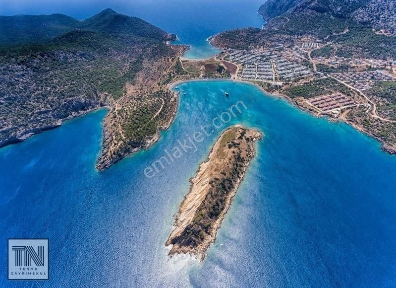 Dünya'nın En Güzel 13. Koyu Tisan Yarımadası Deniz Yakını Arsa!!