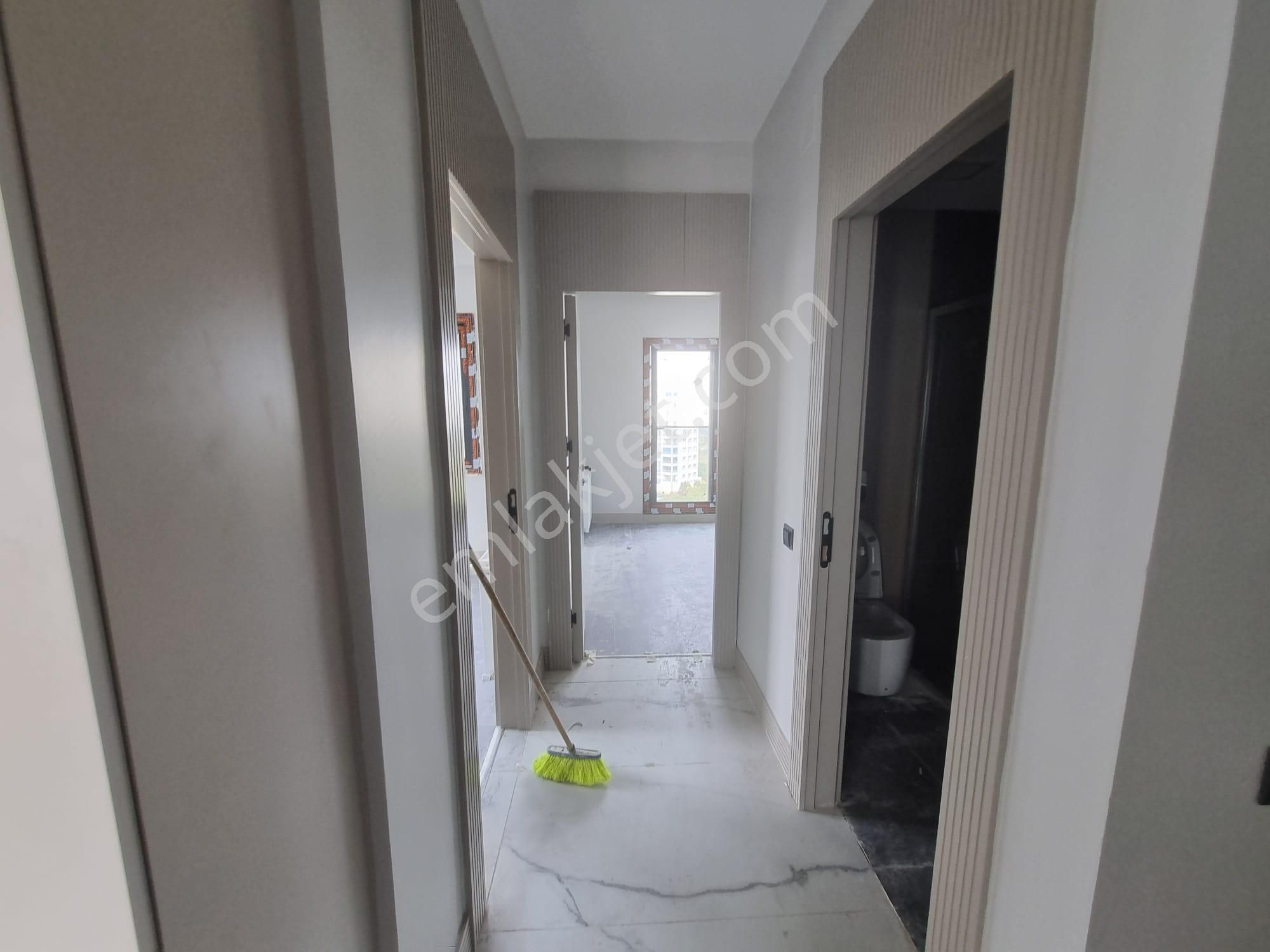 Karınca'dan Vitacourt Holiday'de Aylık Ödemeli Kiralık 2+1 Daire