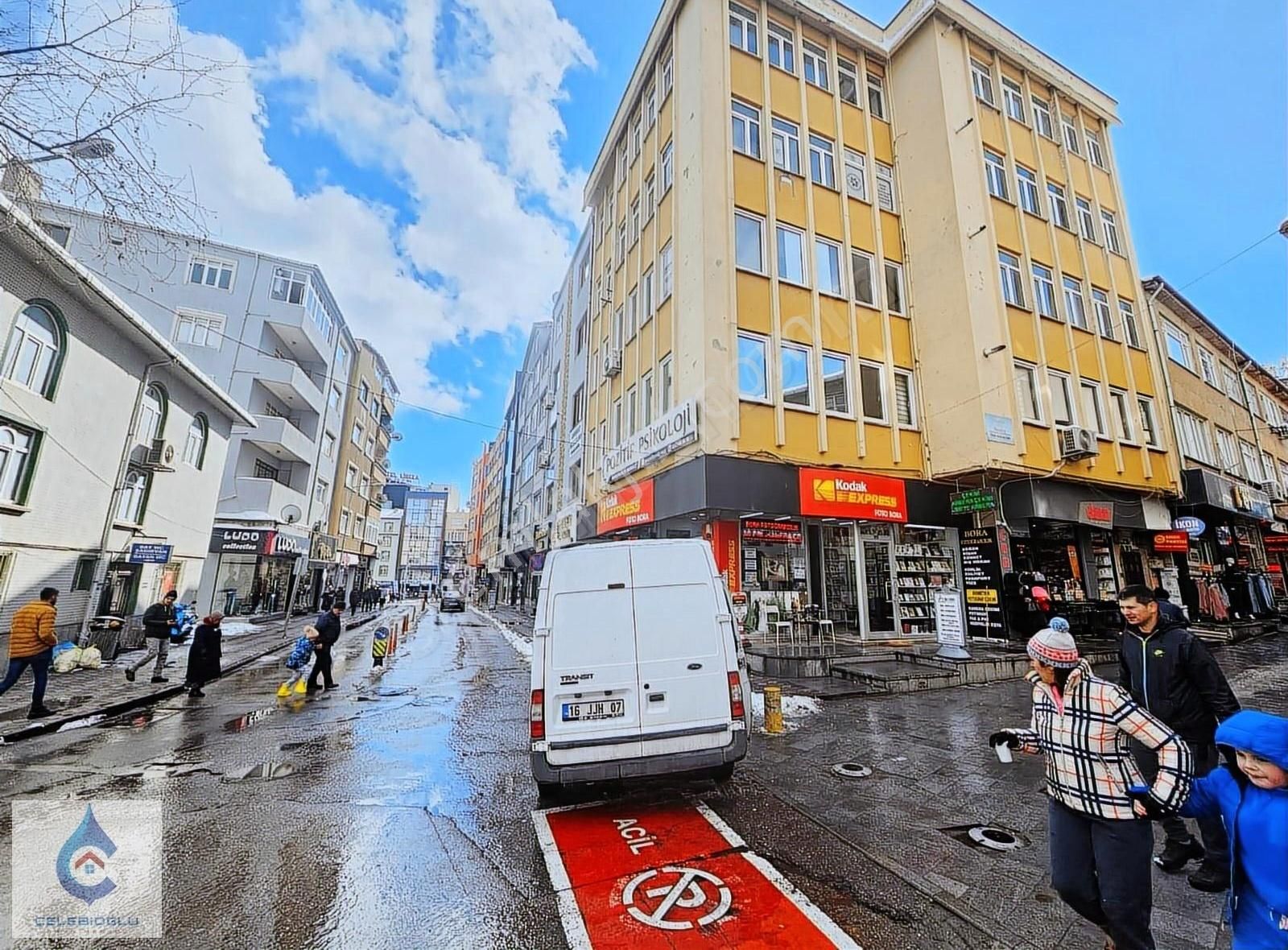 Gebze Eski Çarşı İçerisinde Kiralık Büro&ofis 30 M²