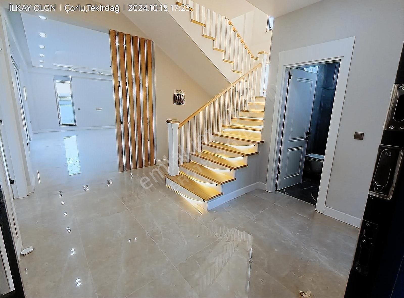 Brothersdan Önerlerde 310m2 5+1 İskanlı Satılık Sıfır Villa - Görsel 5