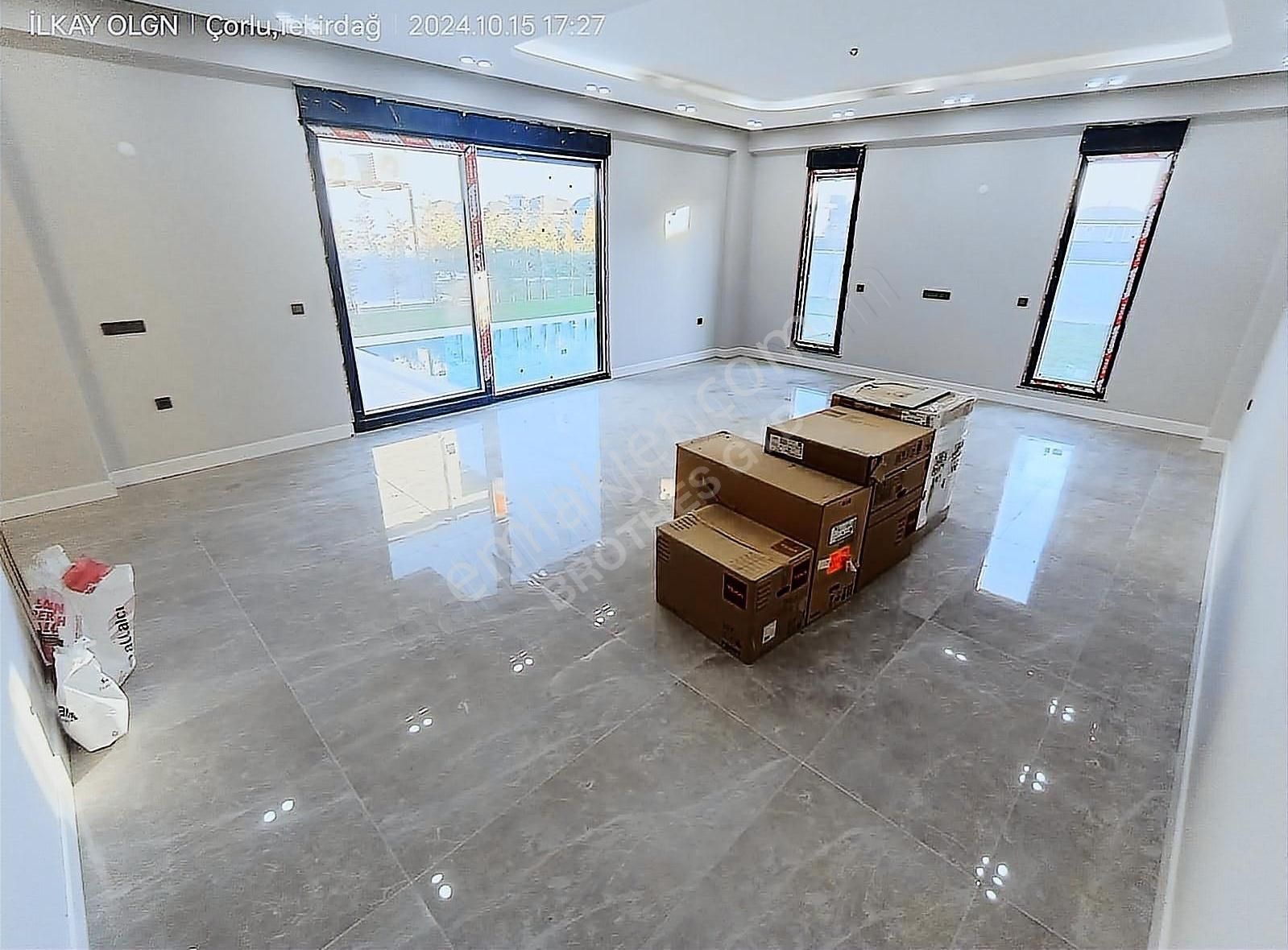 Brothersdan Önerlerde 310m2 5+1 İskanlı Satılık Sıfır Villa - Görsel 28