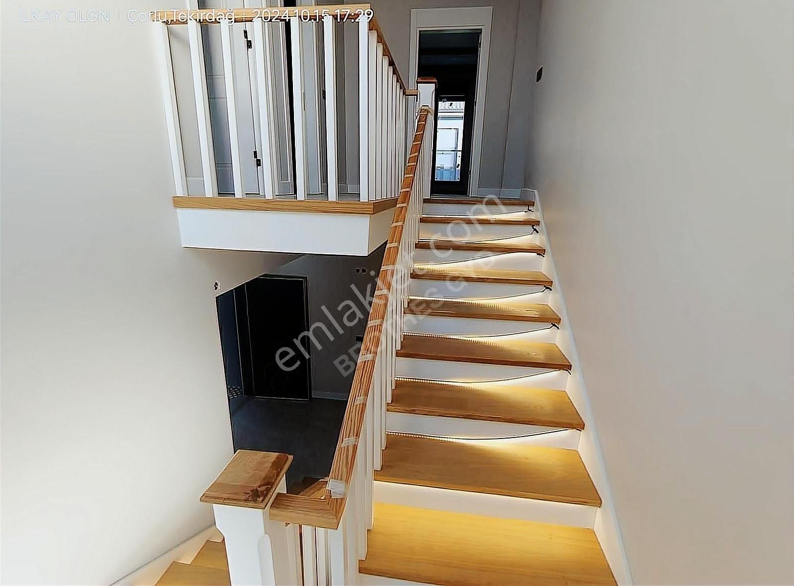 Brothersdan Önerlerde 310m2 5+1 İskanlı Satılık Sıfır Villa - Görsel 33