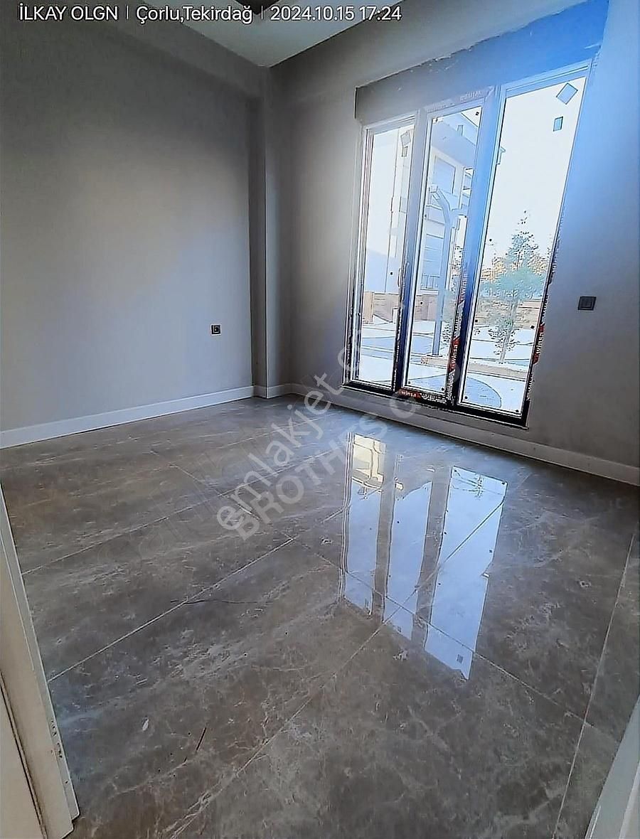 Brothersdan Önerlerde 310m2 5+1 İskanlı Satılık Sıfır Villa - Görsel 14
