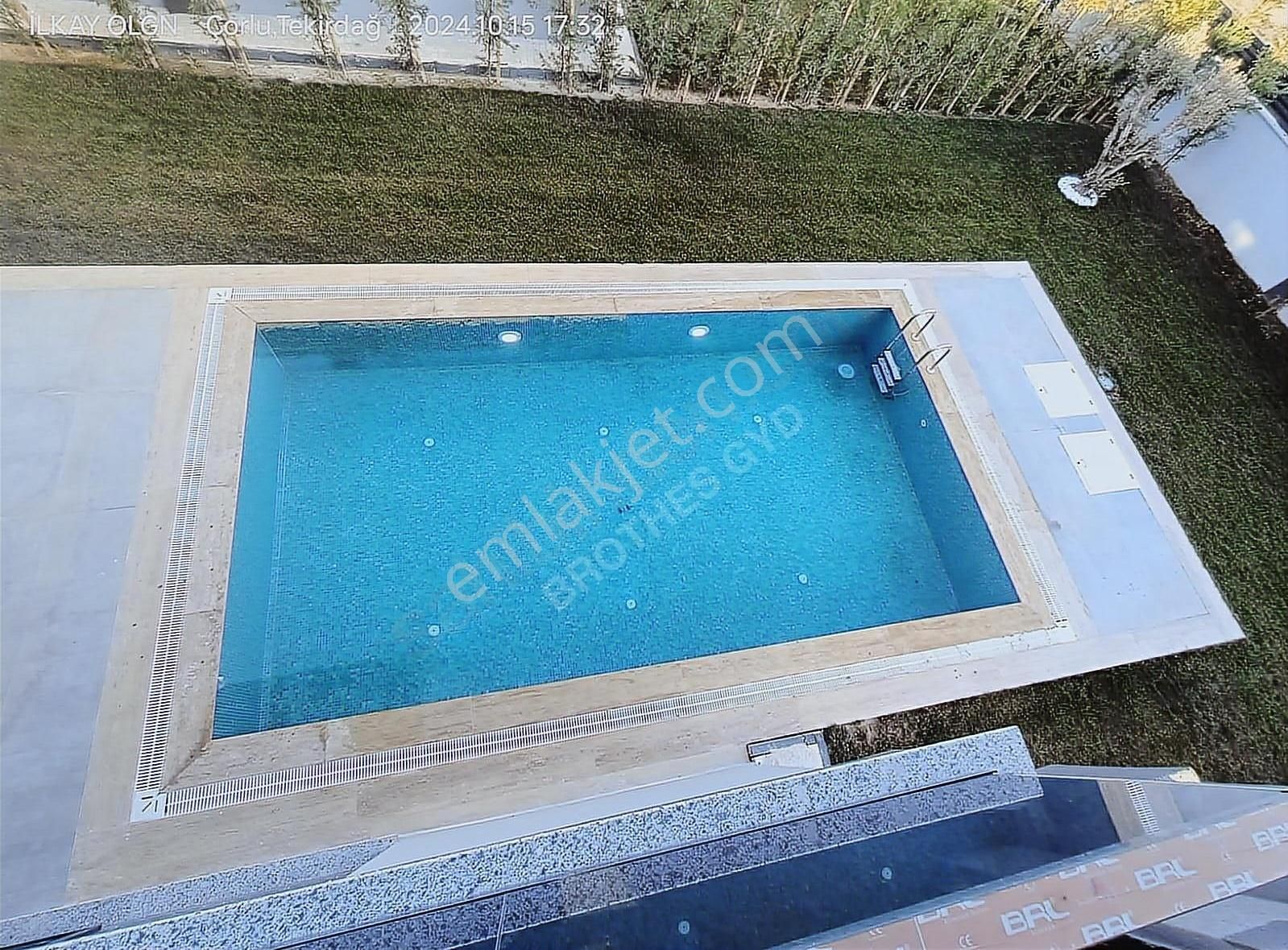 Brothersdan Önerlerde 310m2 5+1 İskanlı Satılık Sıfır Villa - Görsel 17