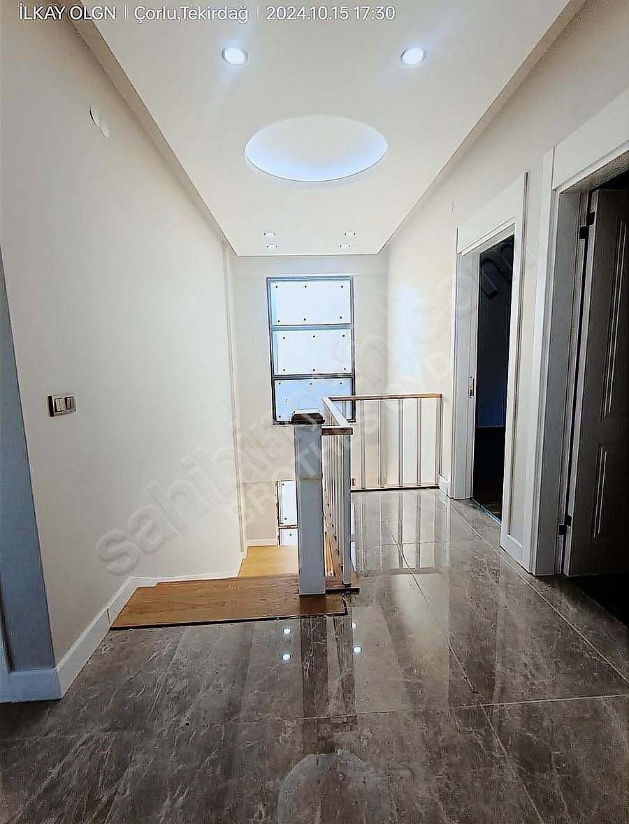 Brothersdan Önerlerde 310m2 5+1 İskanlı Satılık Sıfır Villa - Görsel 35