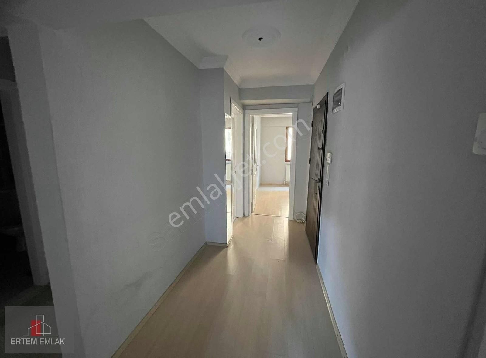 Manisa Yunusemre Akmescit Kiralık 3+1 Bahçeli Zemin Daire