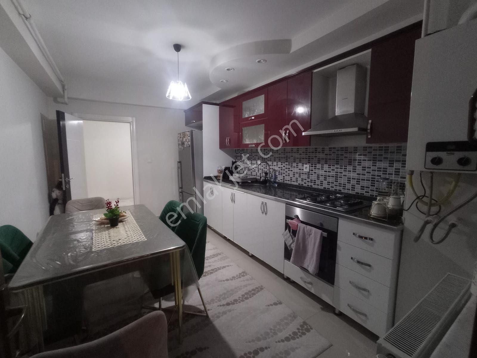 Zara Gayrimenkul'den Ahmet Kaya Caddesinde 3+1 Lüks Daire