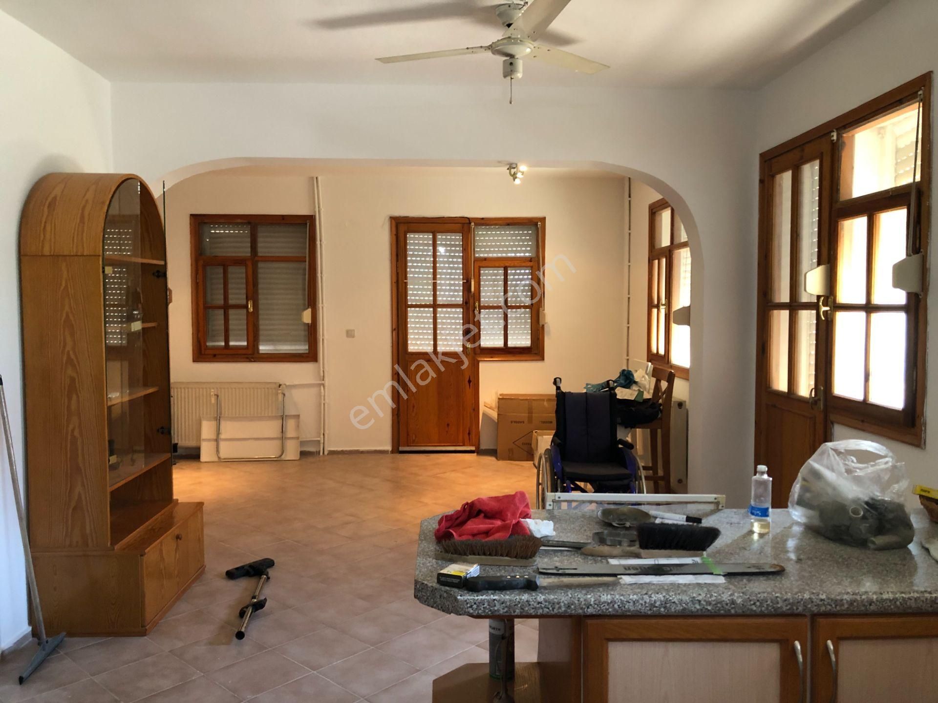 Şarköy De Işık Emlaktan Camikebir Mah De 6+1 150 M2 Mustakil Villa - Görsel 5