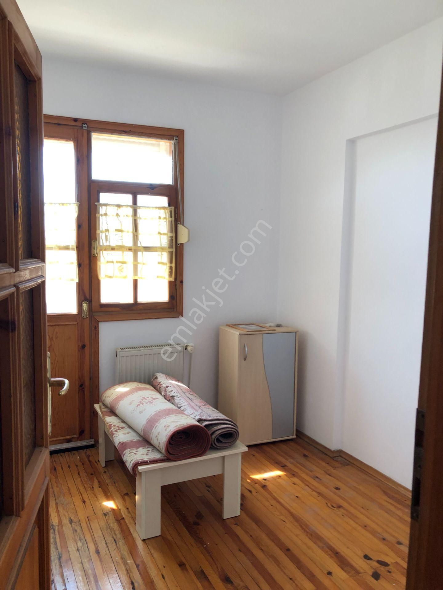 Şarköy De Işık Emlaktan Camikebir Mah De 6+1 150 M2 Mustakil Villa - Görsel 12