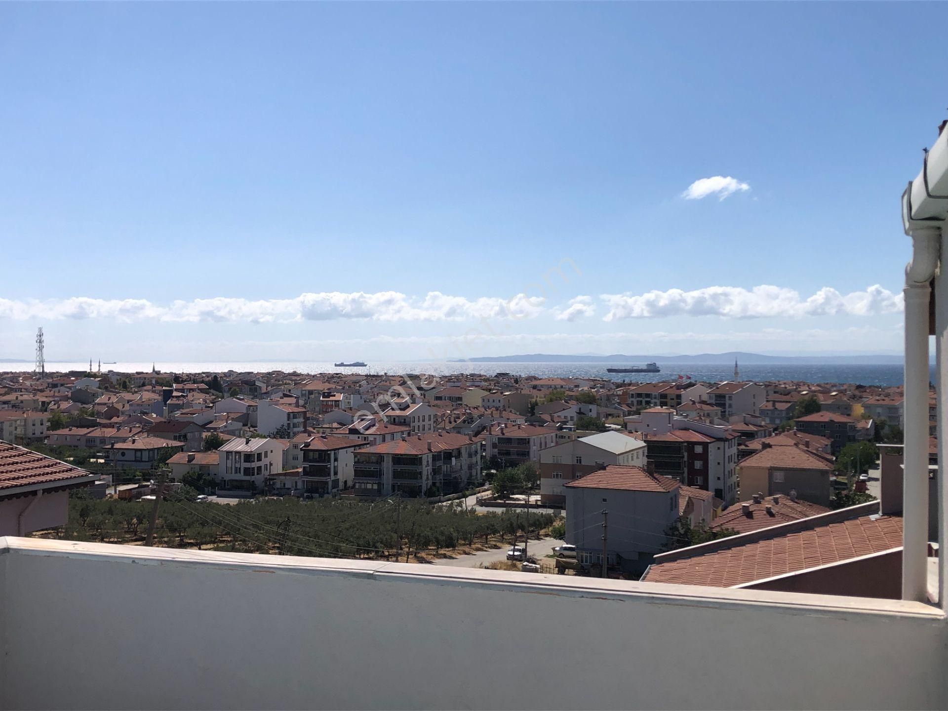 Şarköy De Işık Emlaktan Camikebir Mah De 6+1 150 M2 Mustakil Villa