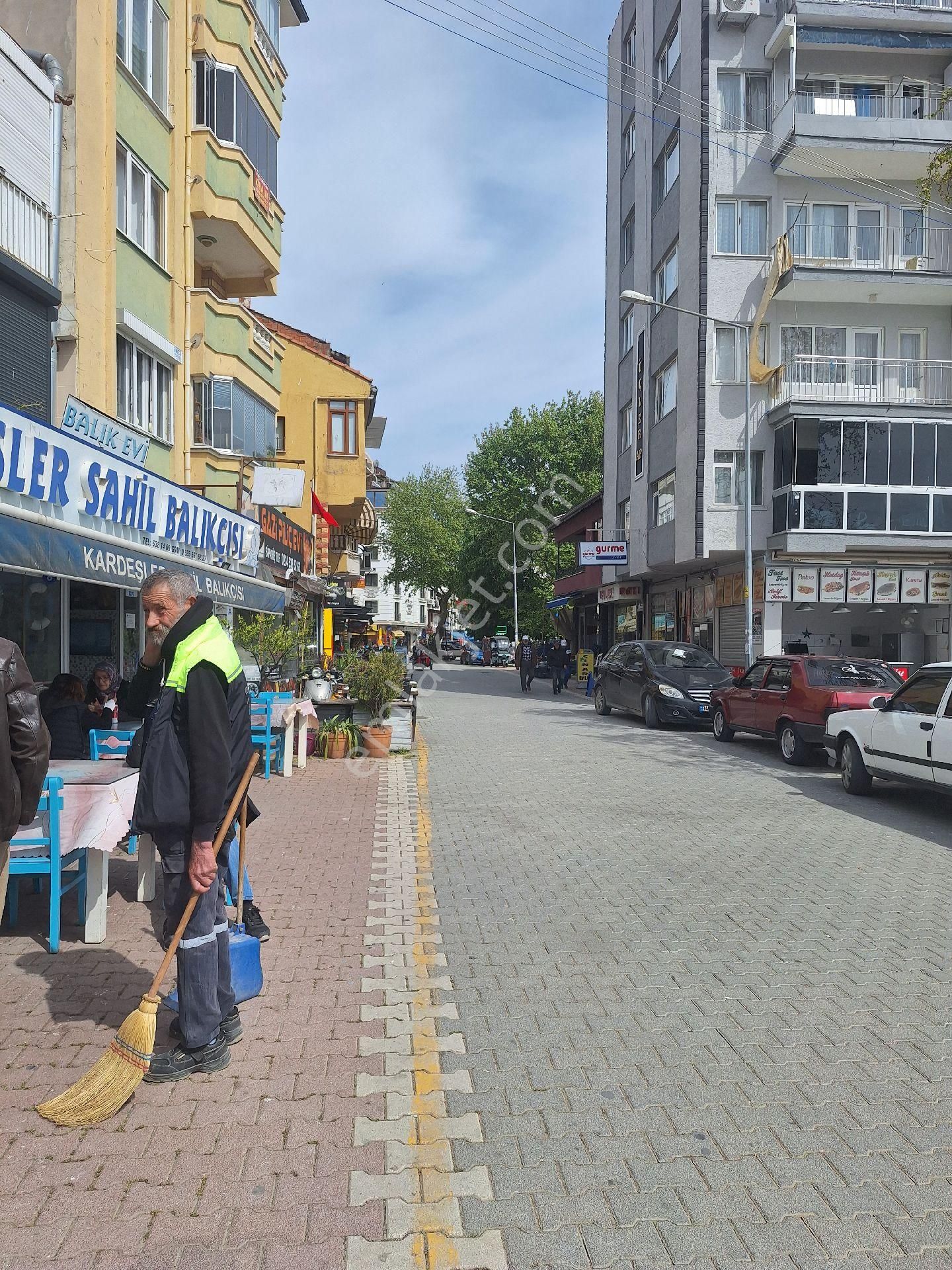 Gemlik K.kumla Feyza Emlaktan Satilik Deniz Manzaralı Daire - Görsel 3