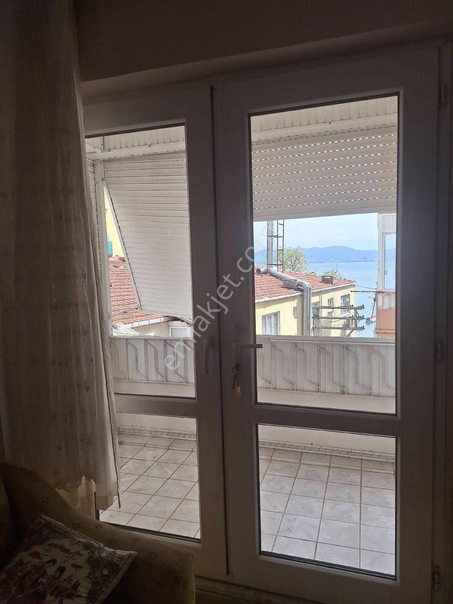 Gemlik K.kumla Feyza Emlaktan Satilik Deniz Manzaralı Daire - Görsel 16
