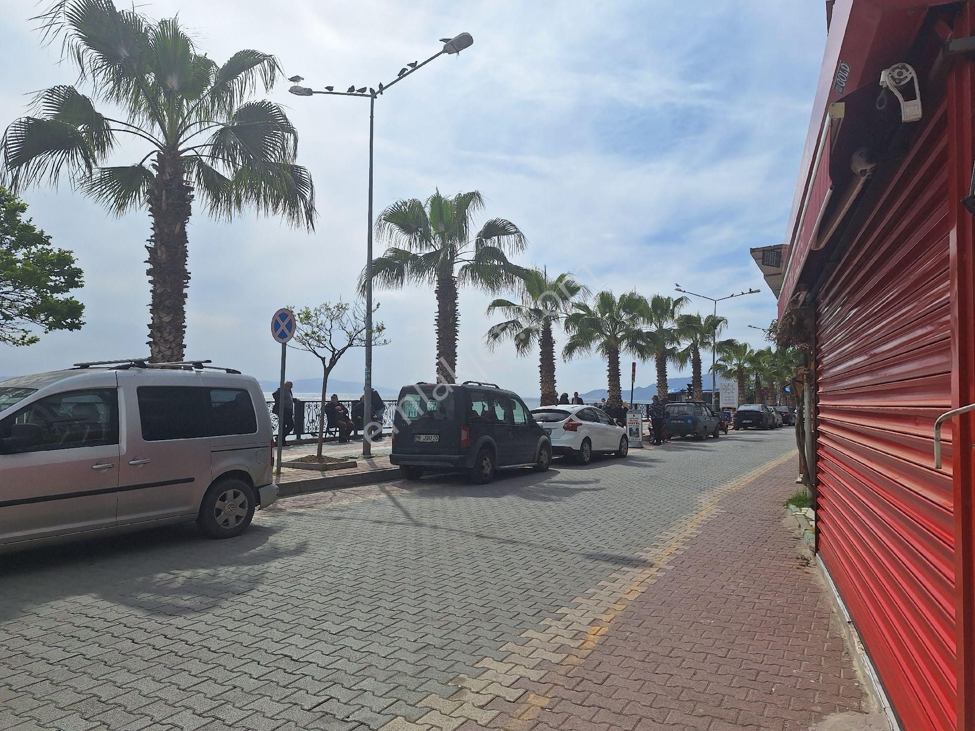 Gemlik K.kumla Feyza Emlaktan Satilik Deniz Manzaralı Daire - Görsel 2
