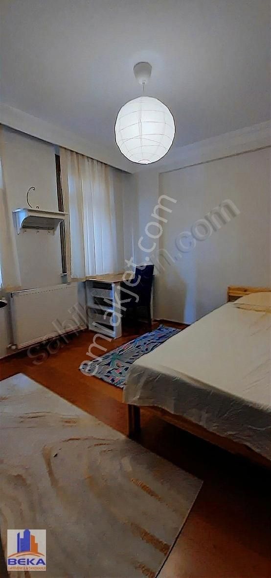 Üsküdar Merkezde Genç Binada Bahçe Katı Satılık 2+1 Daire - Görsel 3