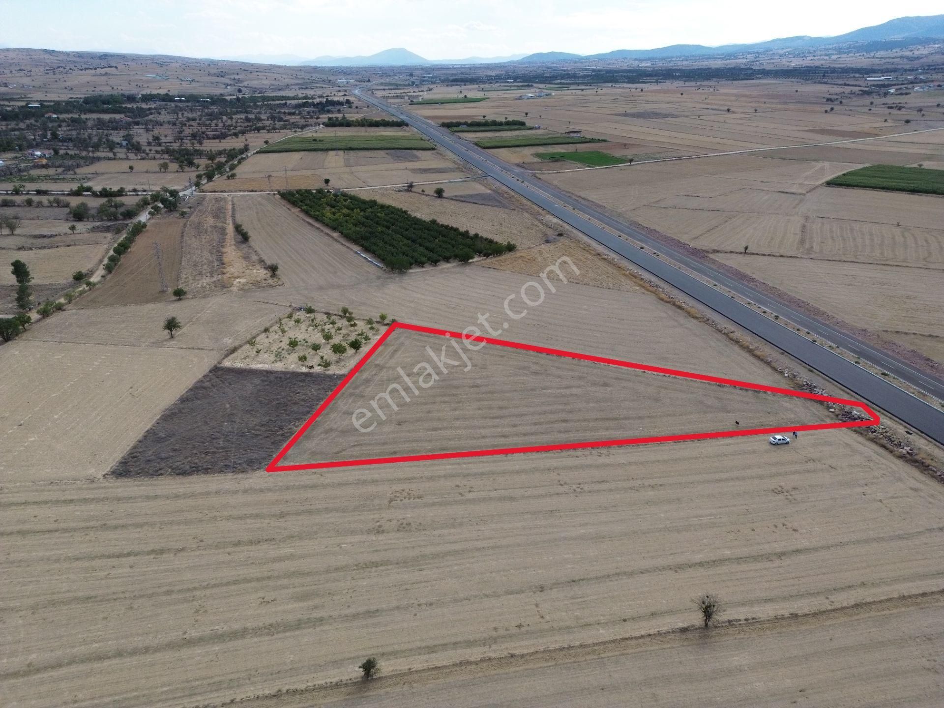 Korkuteli Bozovada Yeni Çift Yol Kenarında Satılık 5650 M2 Tarla - Görsel 22