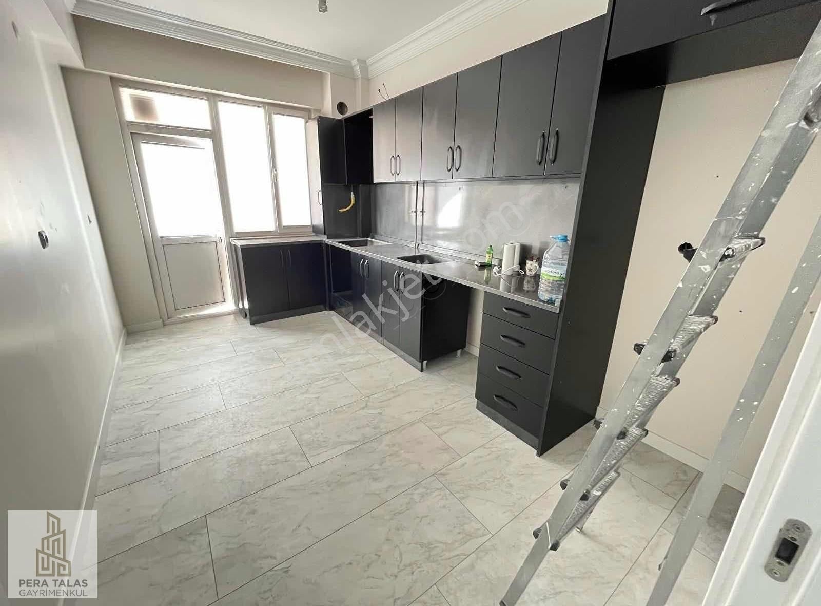 Pera Talastan Yenidoğanda 3+1 Daire - Görsel 11