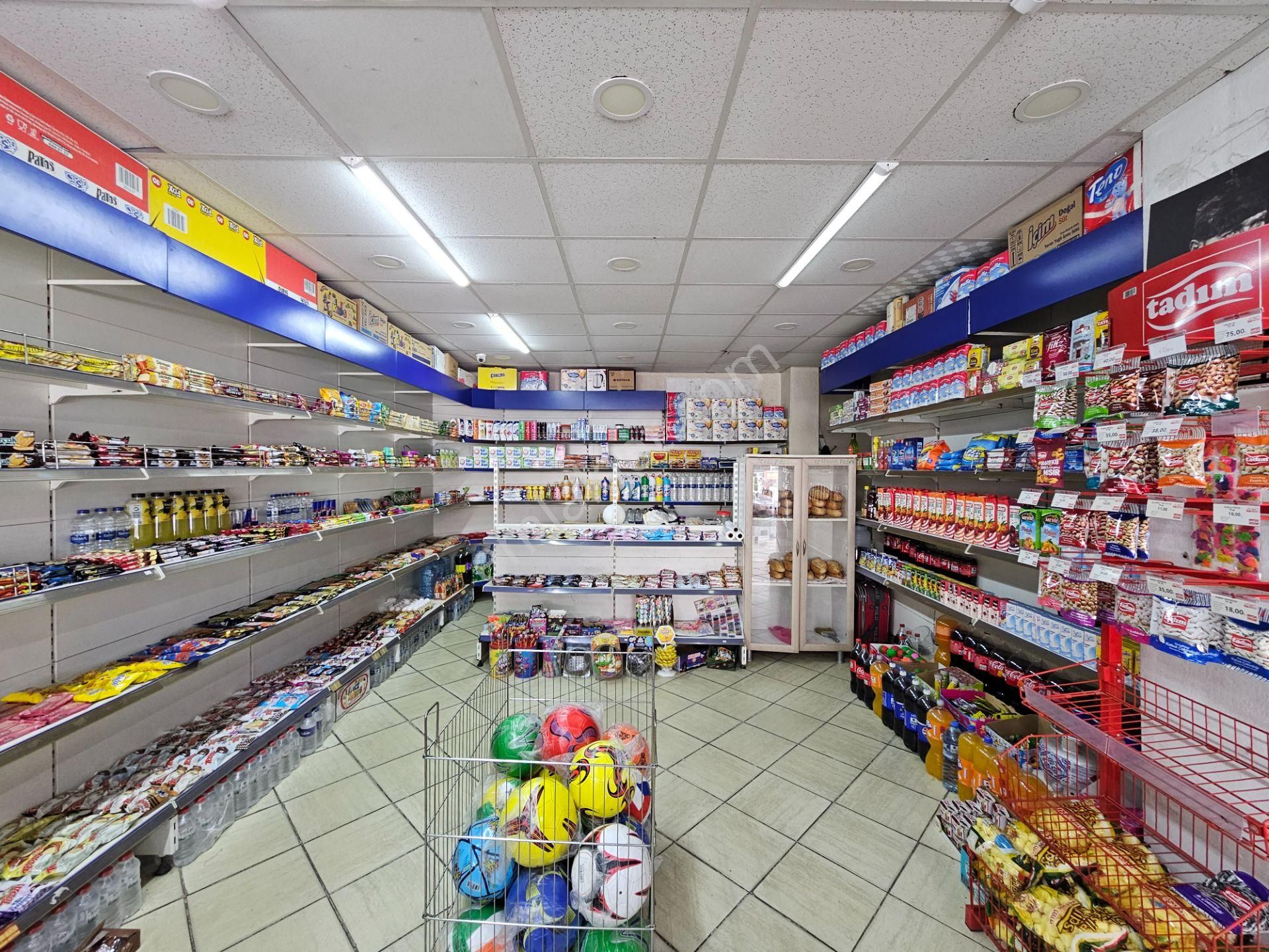Beylikdüzü Yakupluda 15 Yıllık Devren Market Osman Gazi Cd 1dk
