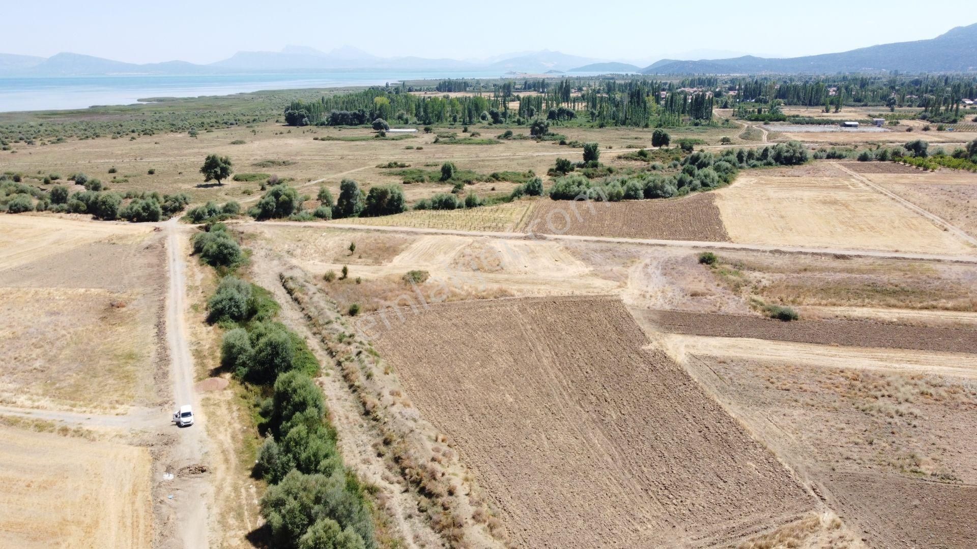 Konya / Beyşehir / Gölyaka 357 M² Göl Manzaralı Müstakil Bahçelik