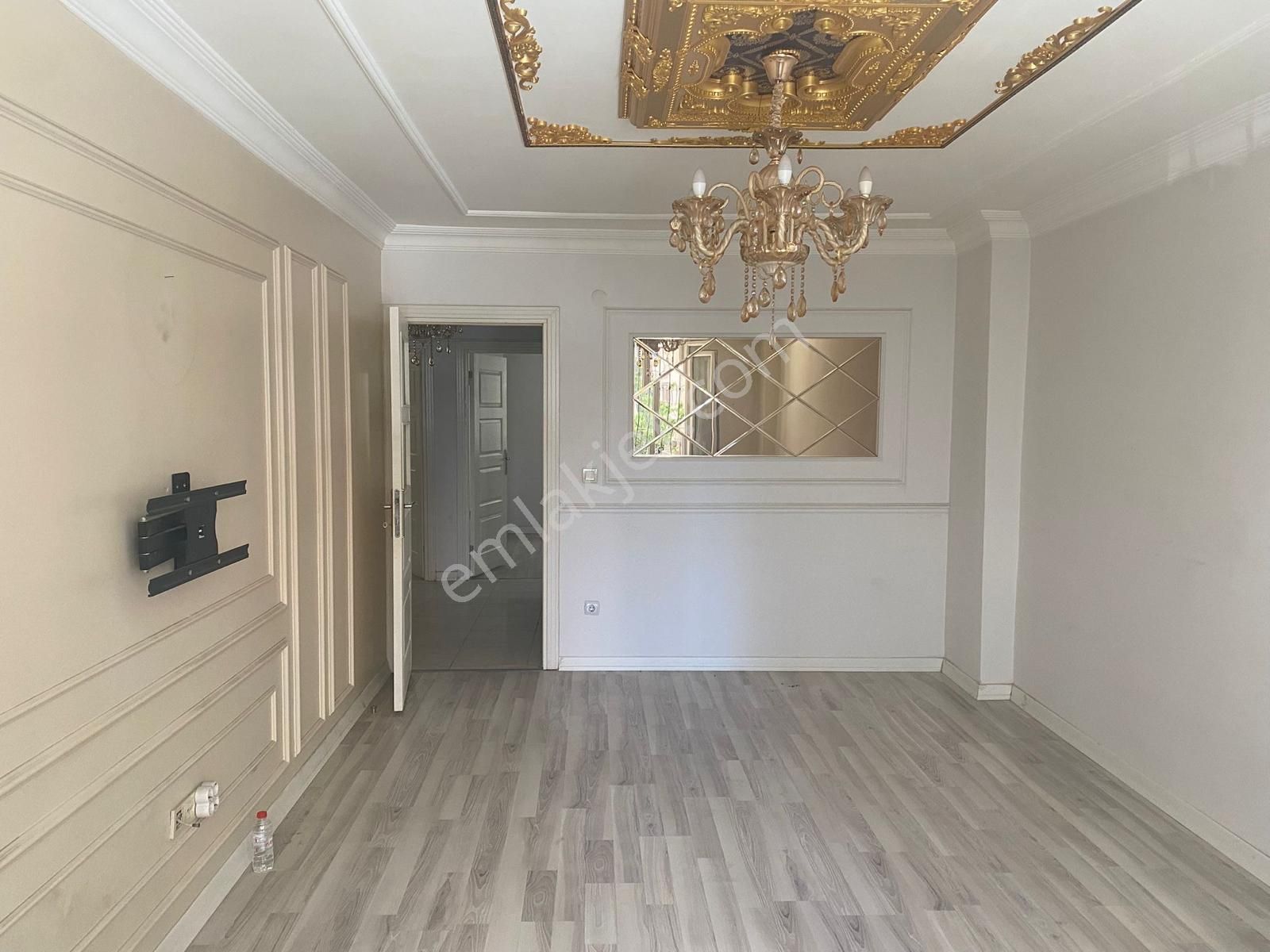 Metrobüse Yakın 2+1 Kiralık Daire