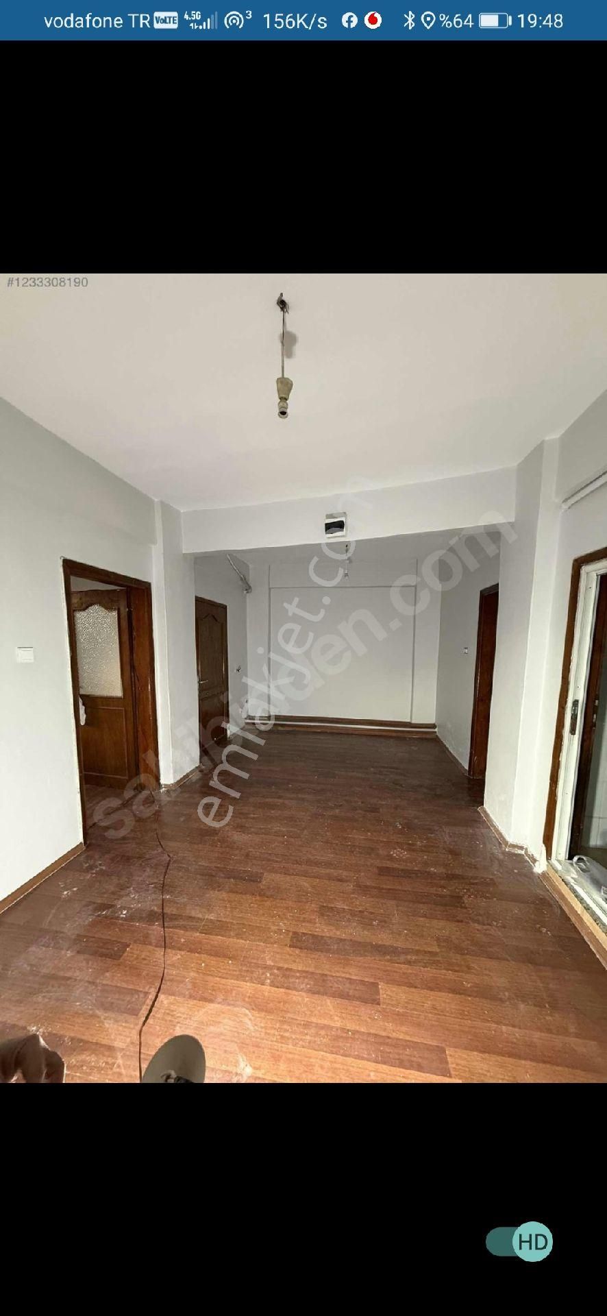 Ümraniye Cemil Meriç Mahallesi Bekara Yabancı Ya Uygun Bütçeli Dğaz Sobalı