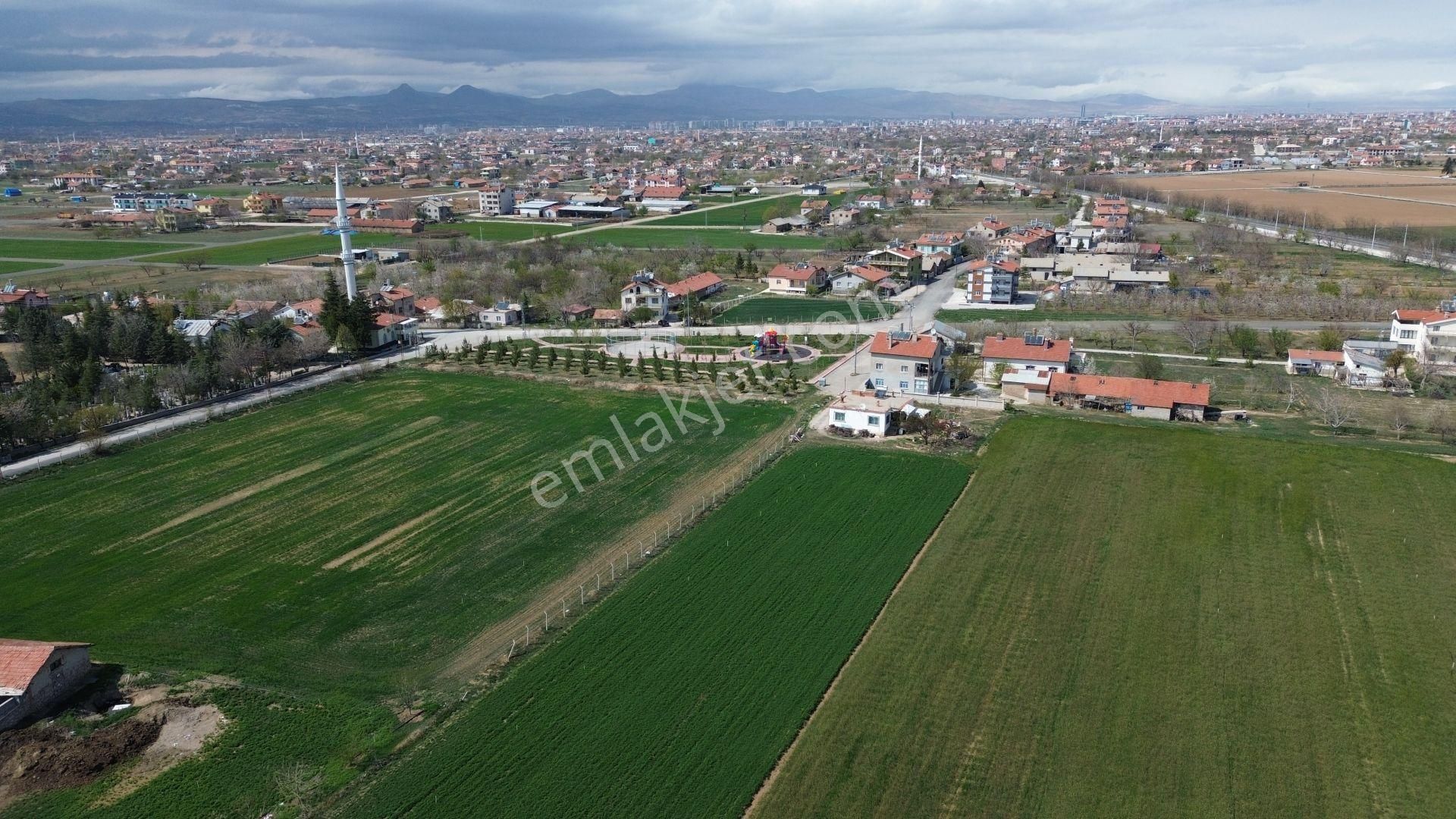 Meram / Yaylapınar Mahallesinde 1.179 M² Müstakil Tapulu Konut İmarlı Arsa