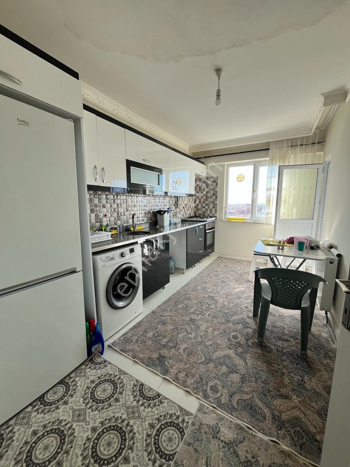 Kapaklı Bahçelievler Mahallesi'nde Satılık 2+1 Daire