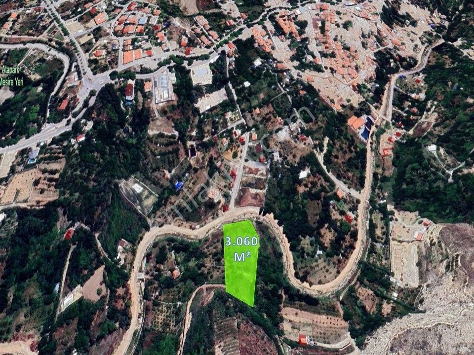 Turyap Metropol'den Gündüzbey'de Satılık 3.060 M² Bahçe