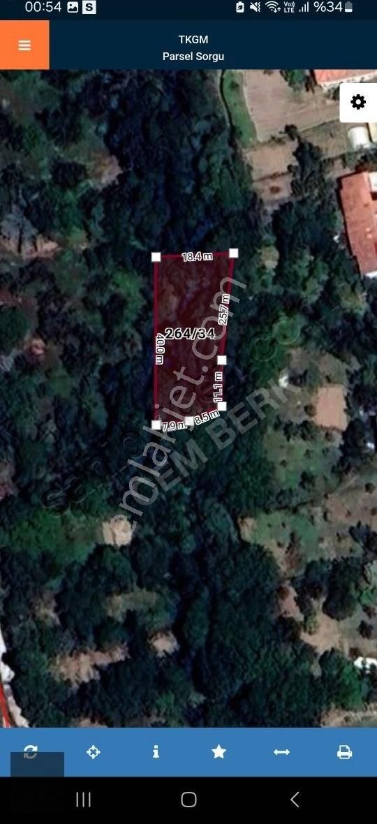 Yeşilyurt Aşağıbağlar Mevkiinde Satılık 660m2 Parsel..