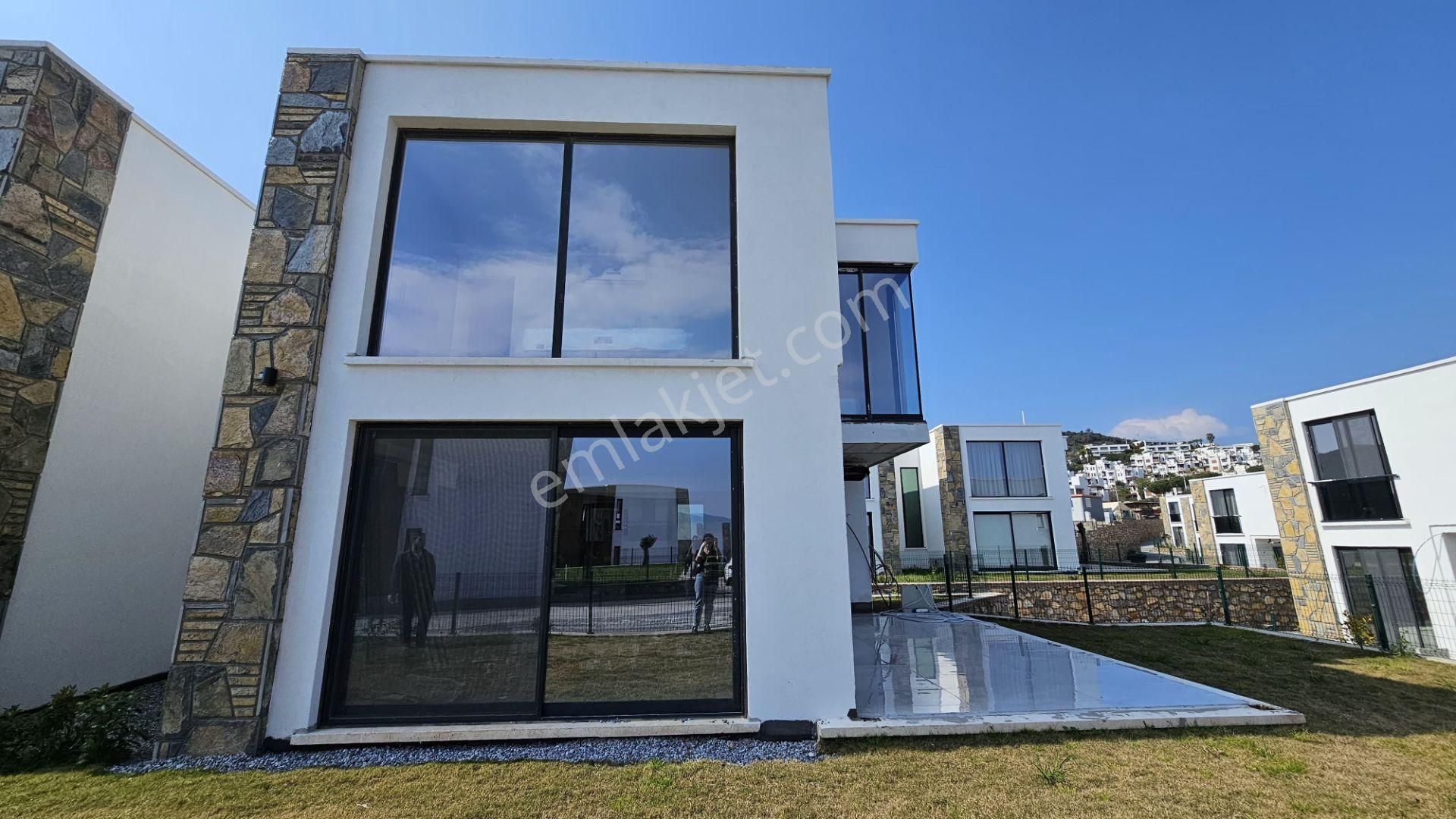 Milas Kıyıkışlacıkta Satılık Lüx Villa - Görsel 2