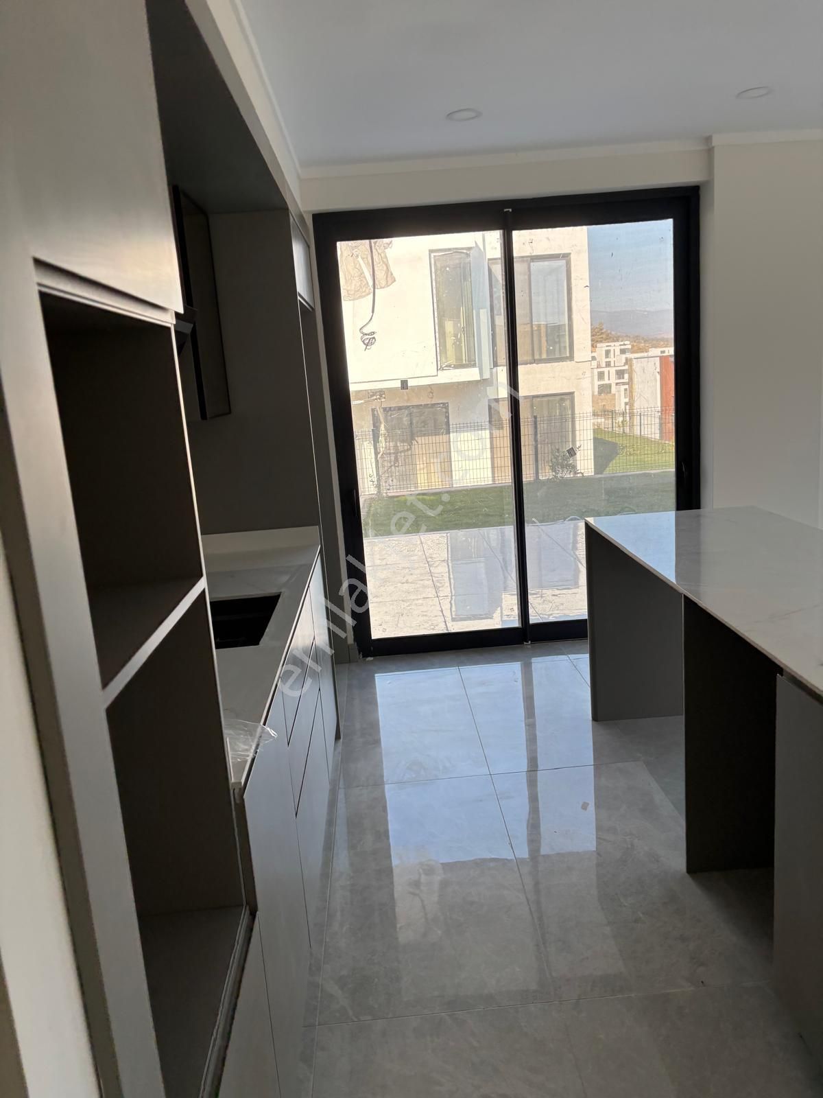 Milas Kıyıkışlacıkta Satılık Lüx Villa - Görsel 10