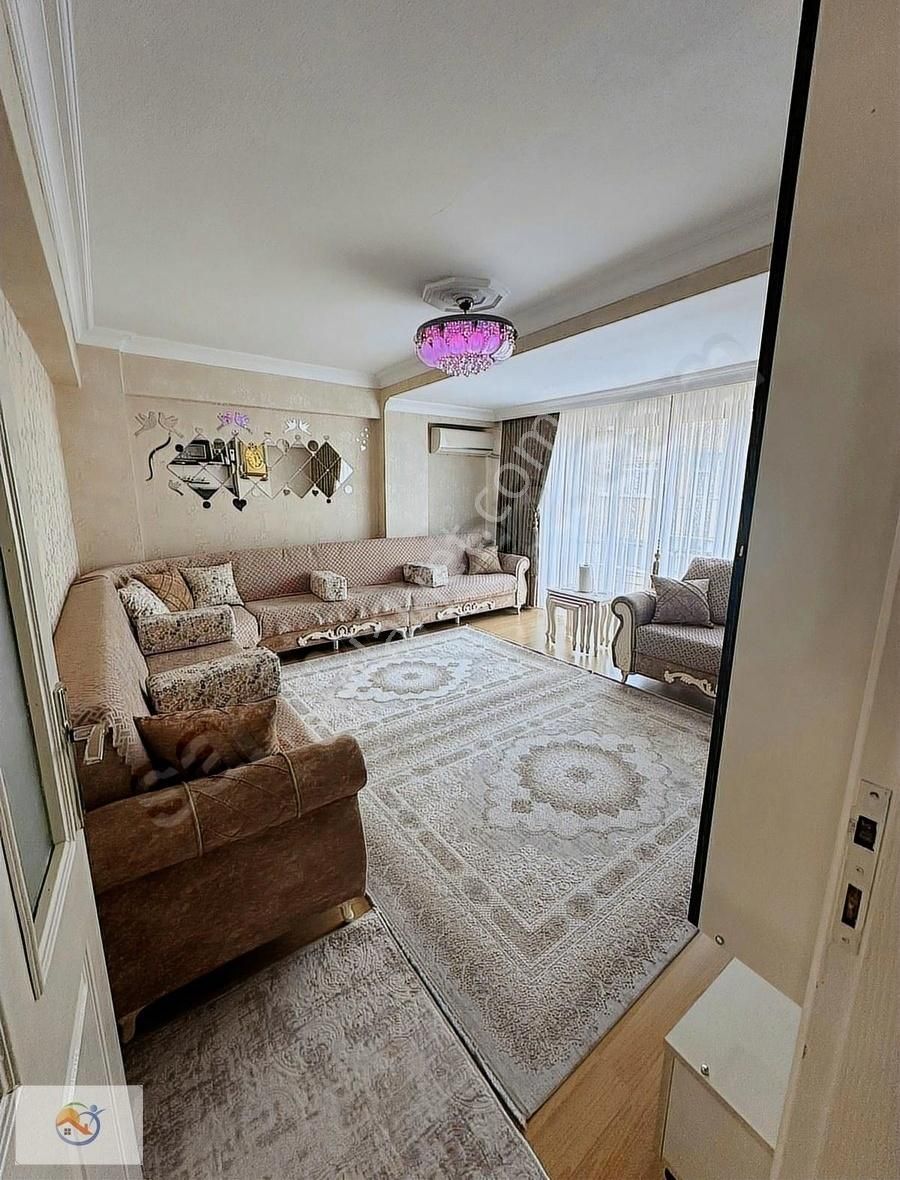Çırpıcı Satılık Tek Daire Üzeri 3+2 Dubleks Daire Kullanışlı