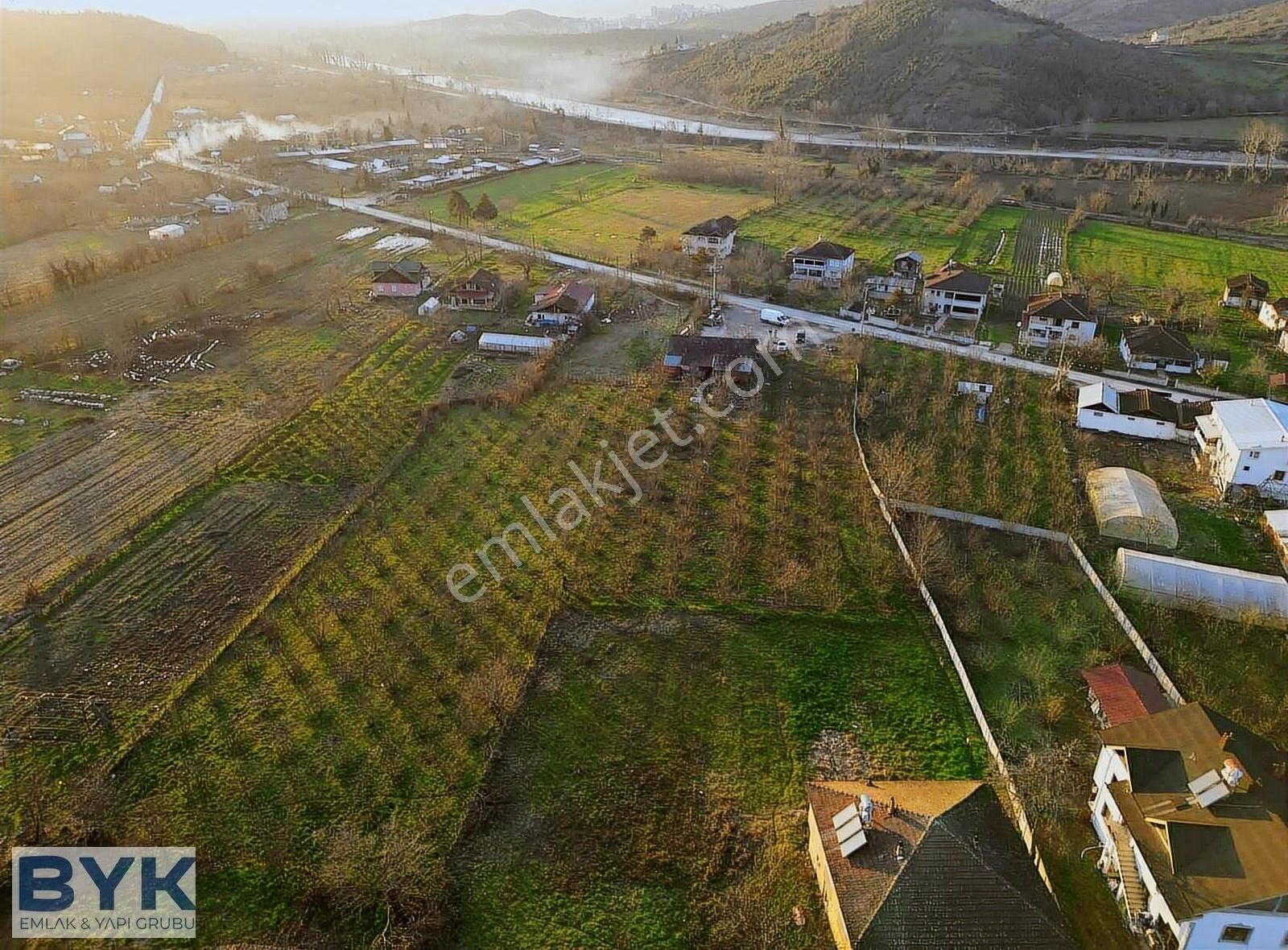 Byk' Dan Emsalsiz Parseller! 2 Kat İmarlı! Yola Cephe!