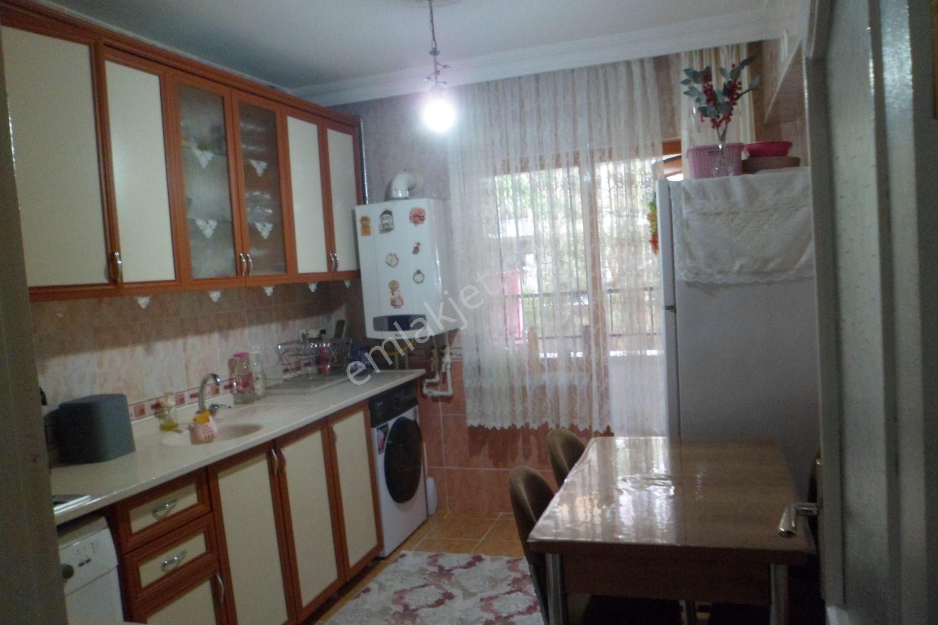 Etimesgutta Satılık 3+1 Giriş Daire Mansuroğlu Emlaktan
