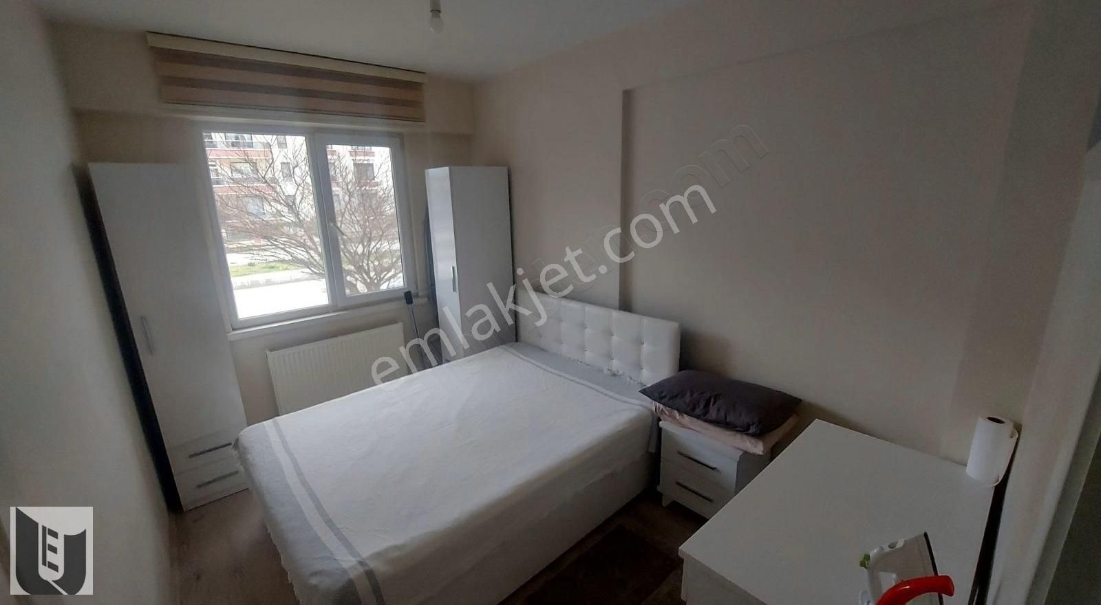 Uydukent Emlak'tan Devlet Hast. Arkası 2+0 Full Eşyalı Daire