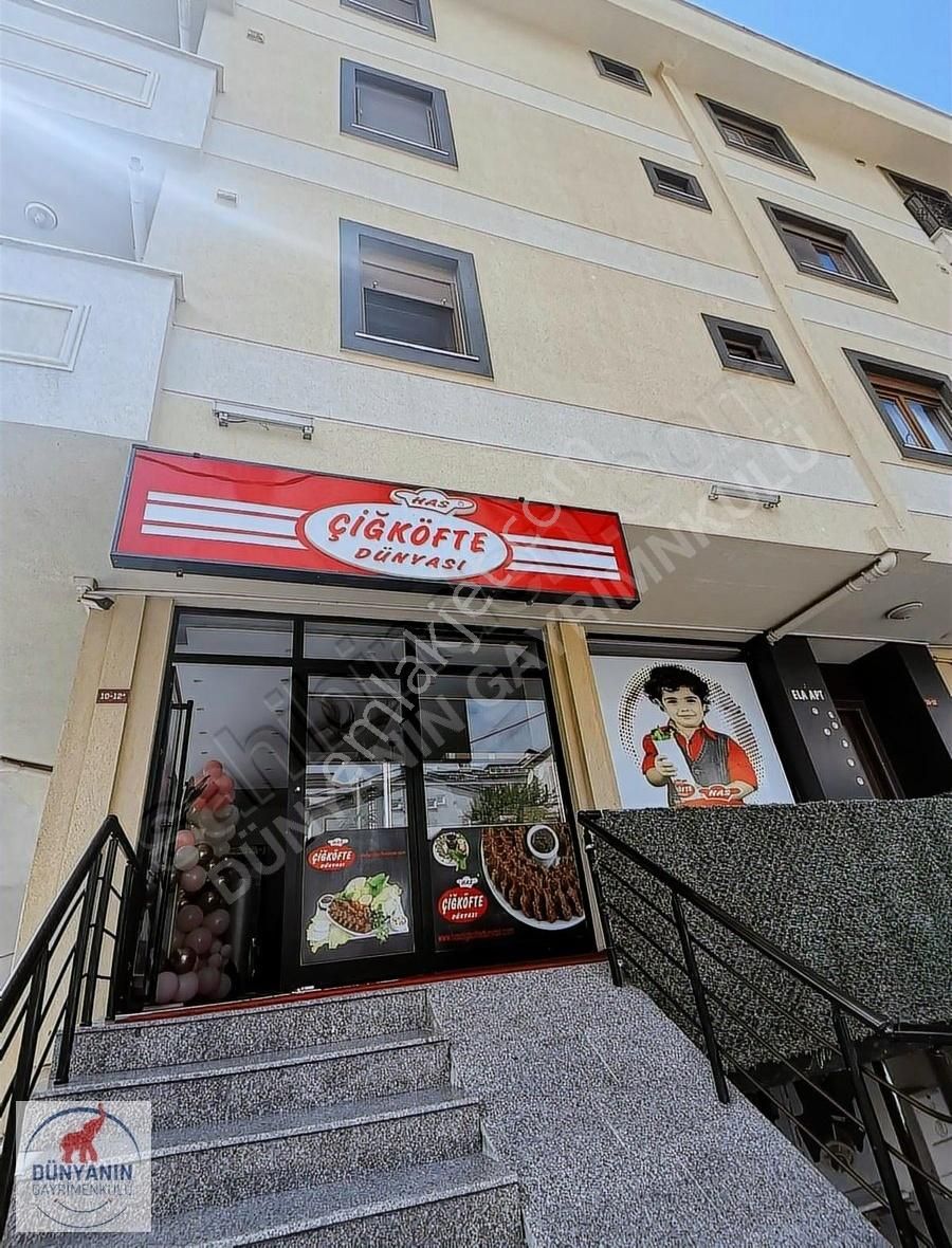 Yeditepe Üniversitesi Güney Kapısı Çıkışında 44 M2 Hazır Dükkan