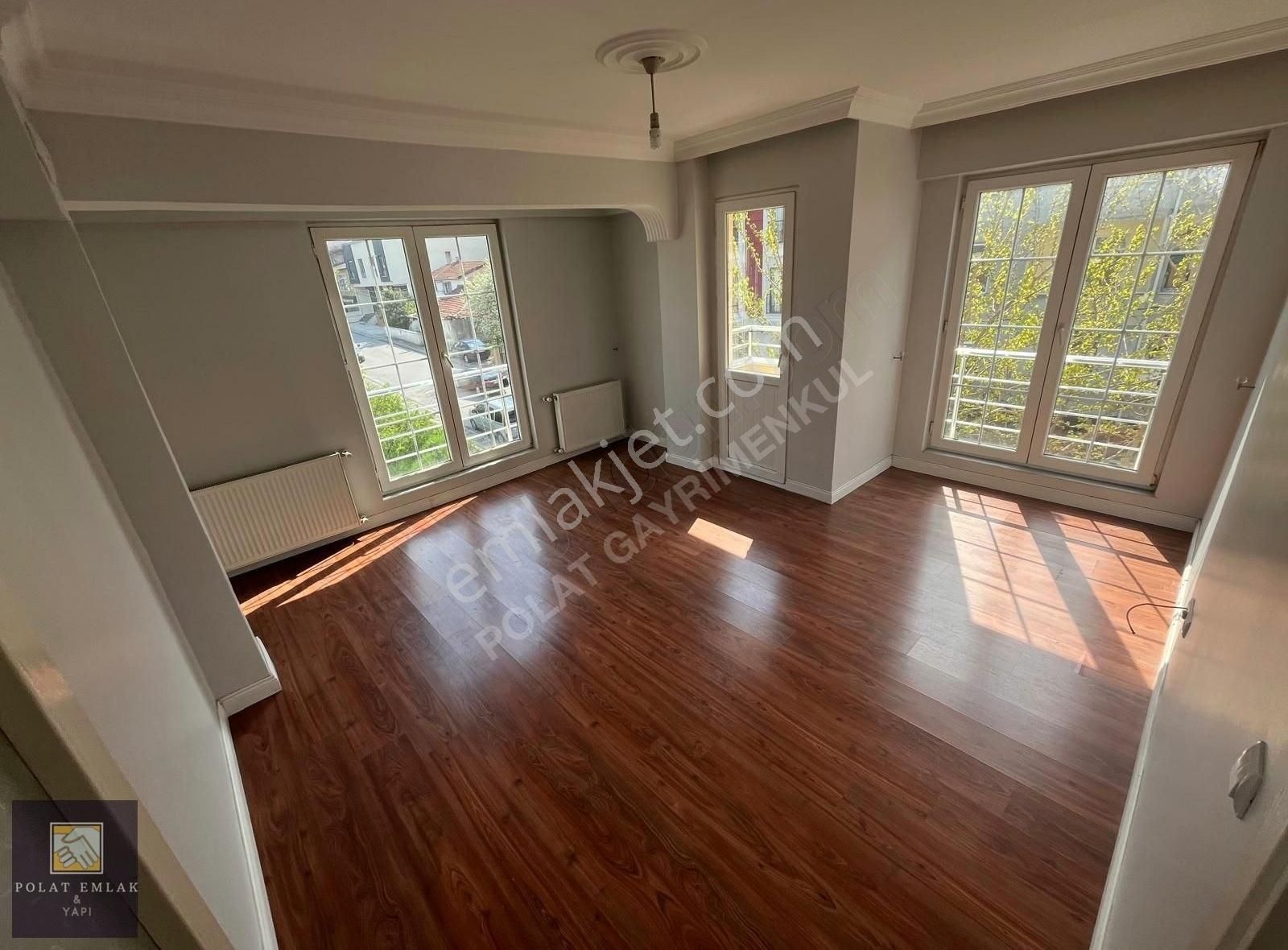 Kiralık Daire 2+1 Arakat Balkonlu Pazar Market Yakını