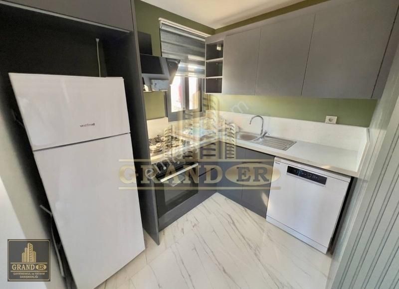Mezitli Kuyuluk Sıfır Eşyalı Kiralık Daire 1+1 Daire Teraslı