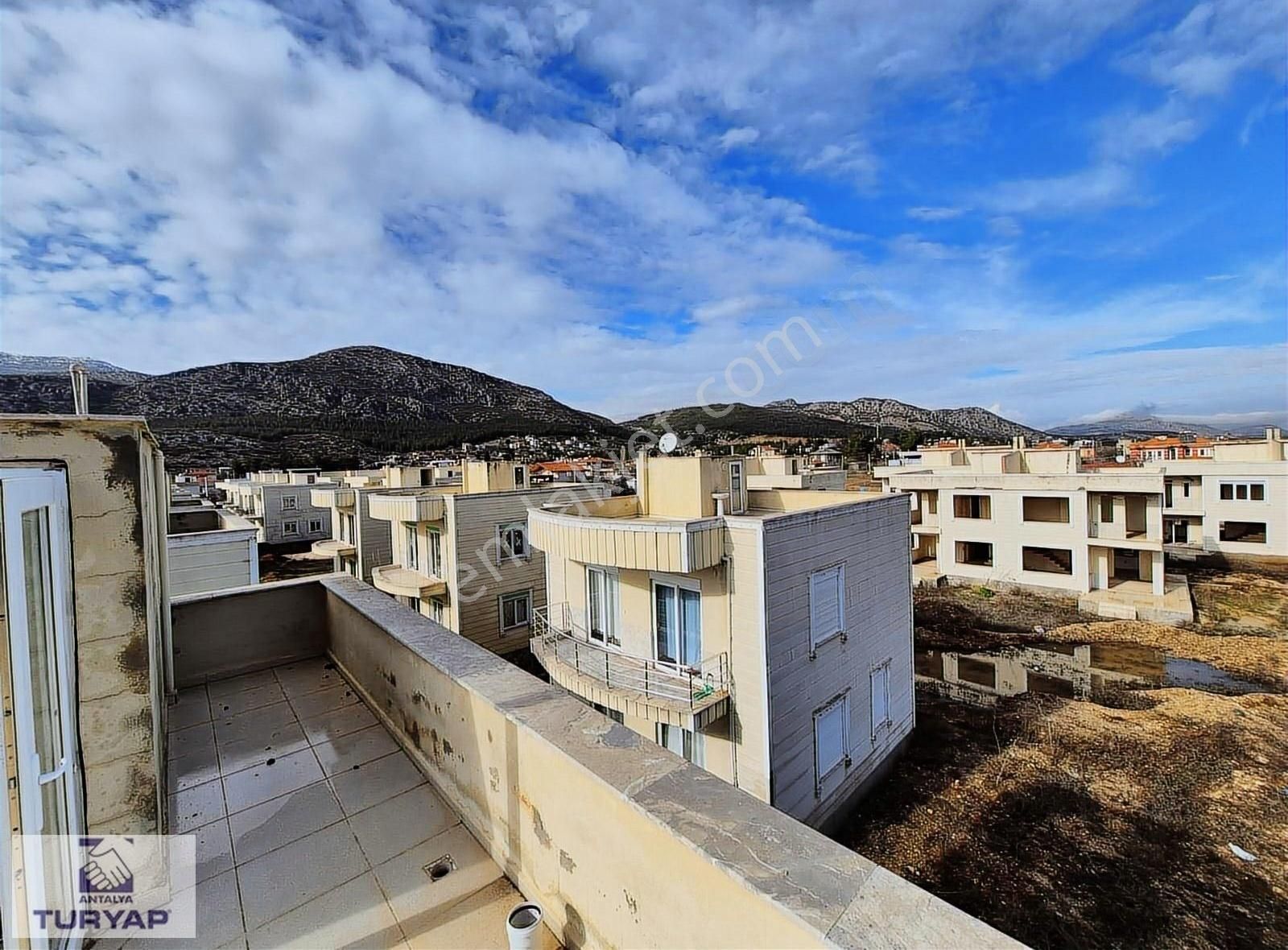 Antalya Bademağacı'nda Satılık %60 Bitmiş 2+1 Dubleks Villa - Görsel 4