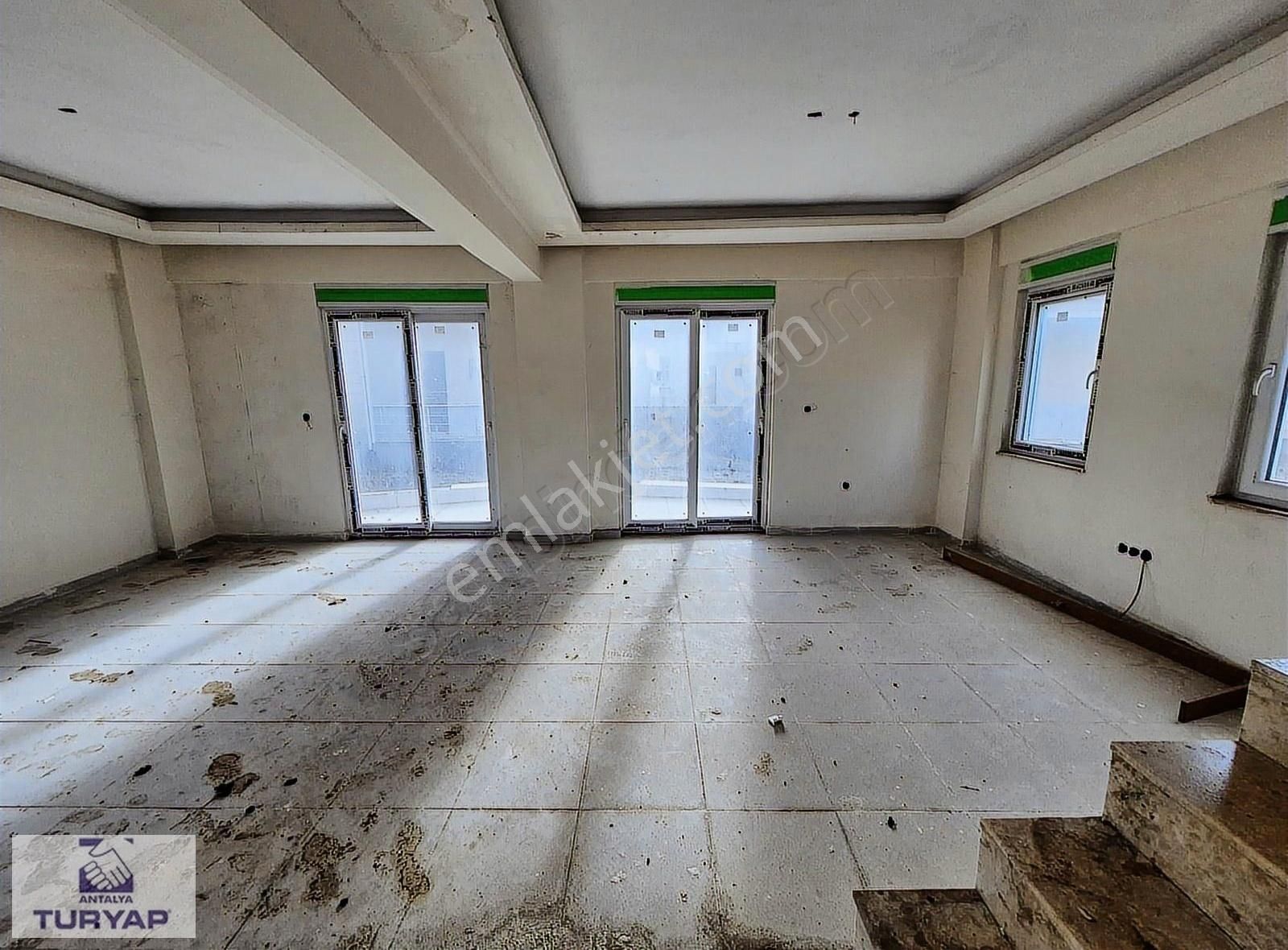 Antalya Bademağacı'nda Satılık %60 Bitmiş 2+1 Dubleks Villa - Görsel 13