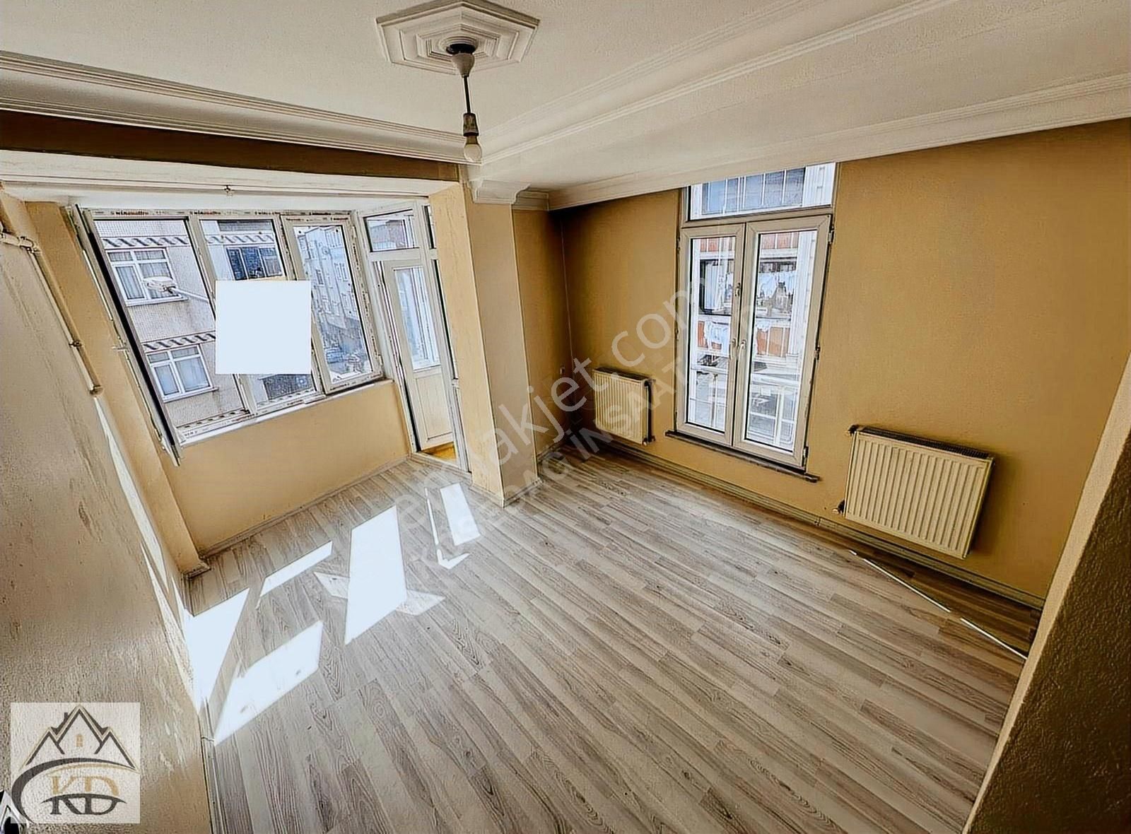 Kösedağ İnş. Diş Hastanesin Dibinde Satılık 2+1 90m2 2.kat