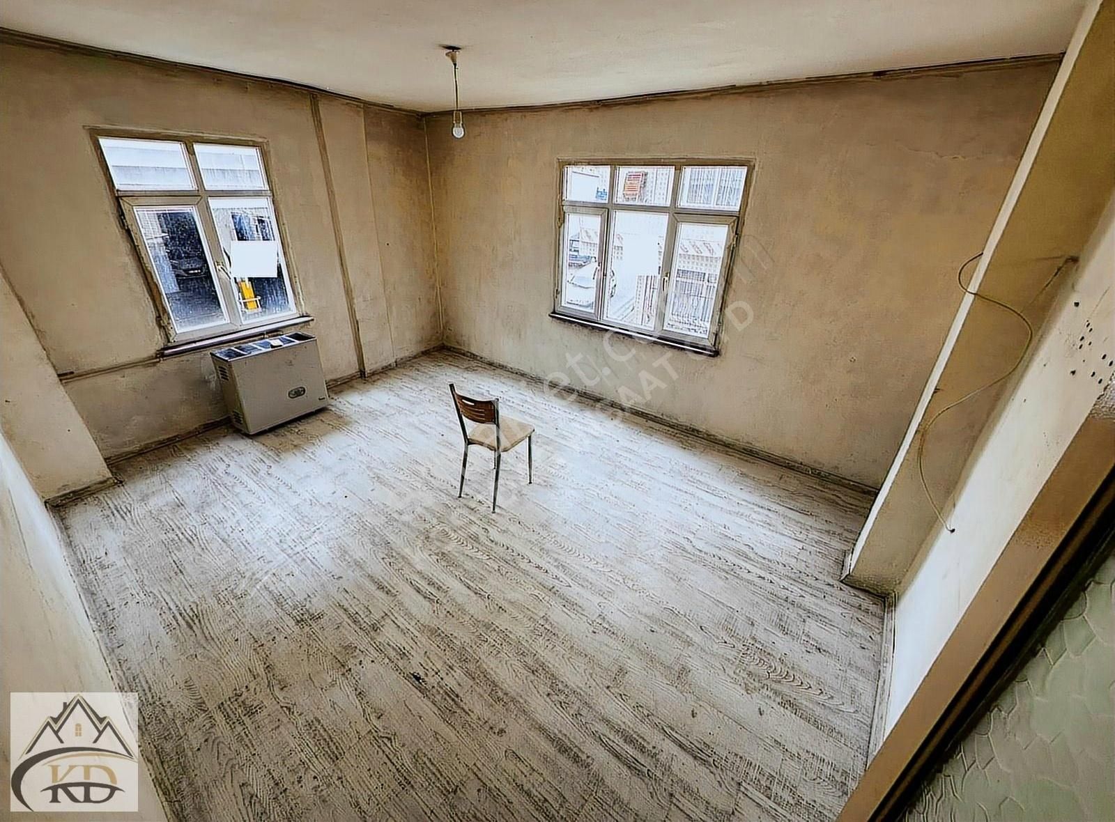 Kösedağ İnş. Pazarın Dibinde Köşebaşı 1+1 85m2 1.kat