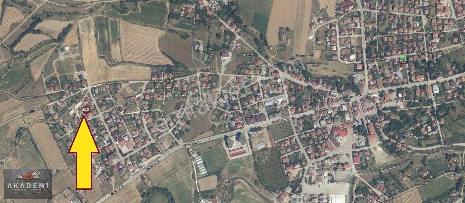 Daday Merkezde Satılık 419 M2 Arsa