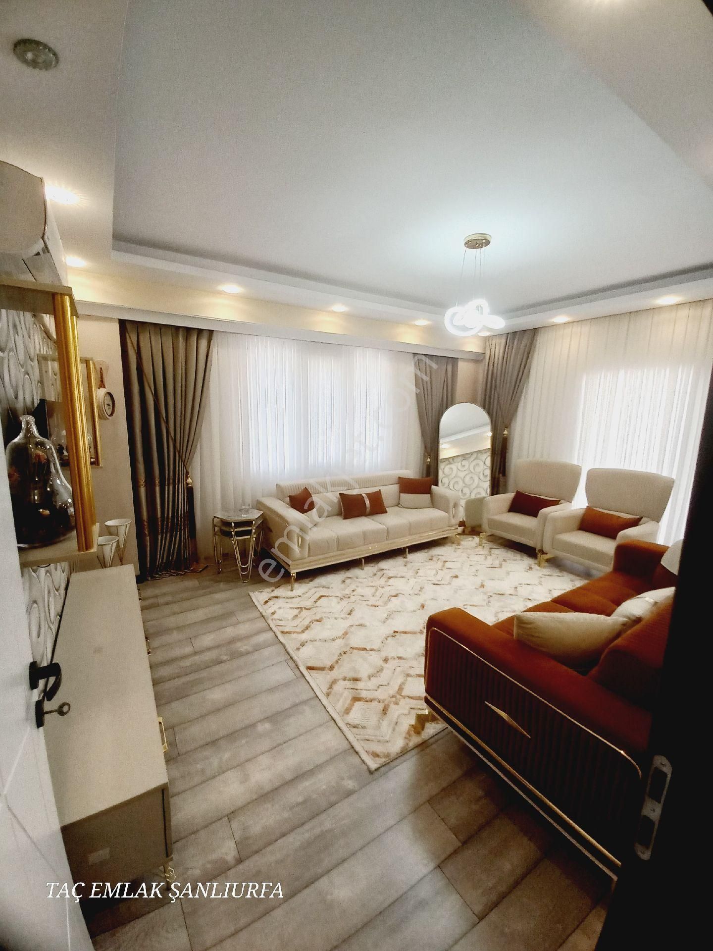Satılık Daire 2+1 100 M² İskanlı